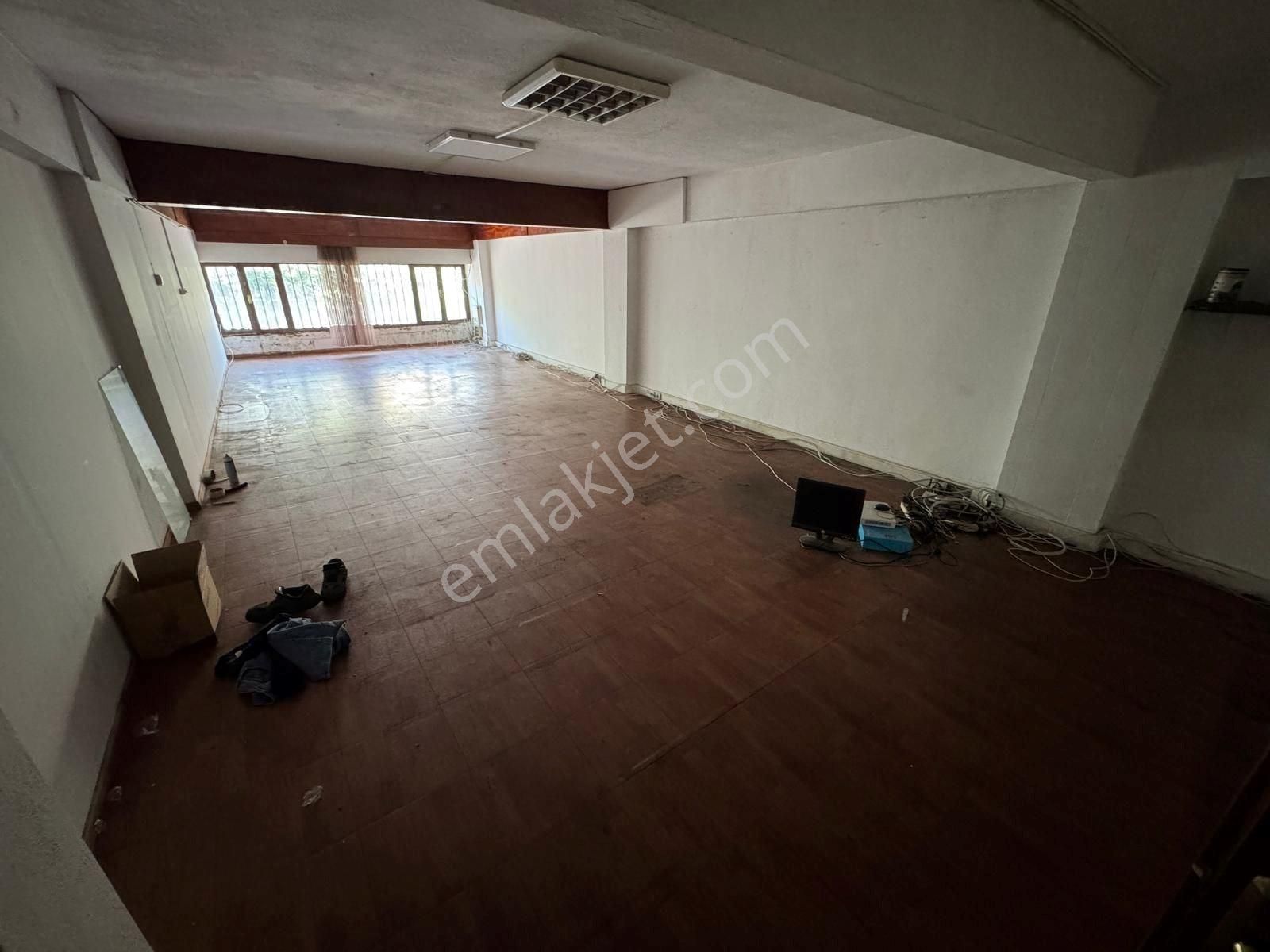 Dolayoba Sanayi Sitesinde Kiralık Atölye - Görsel 27