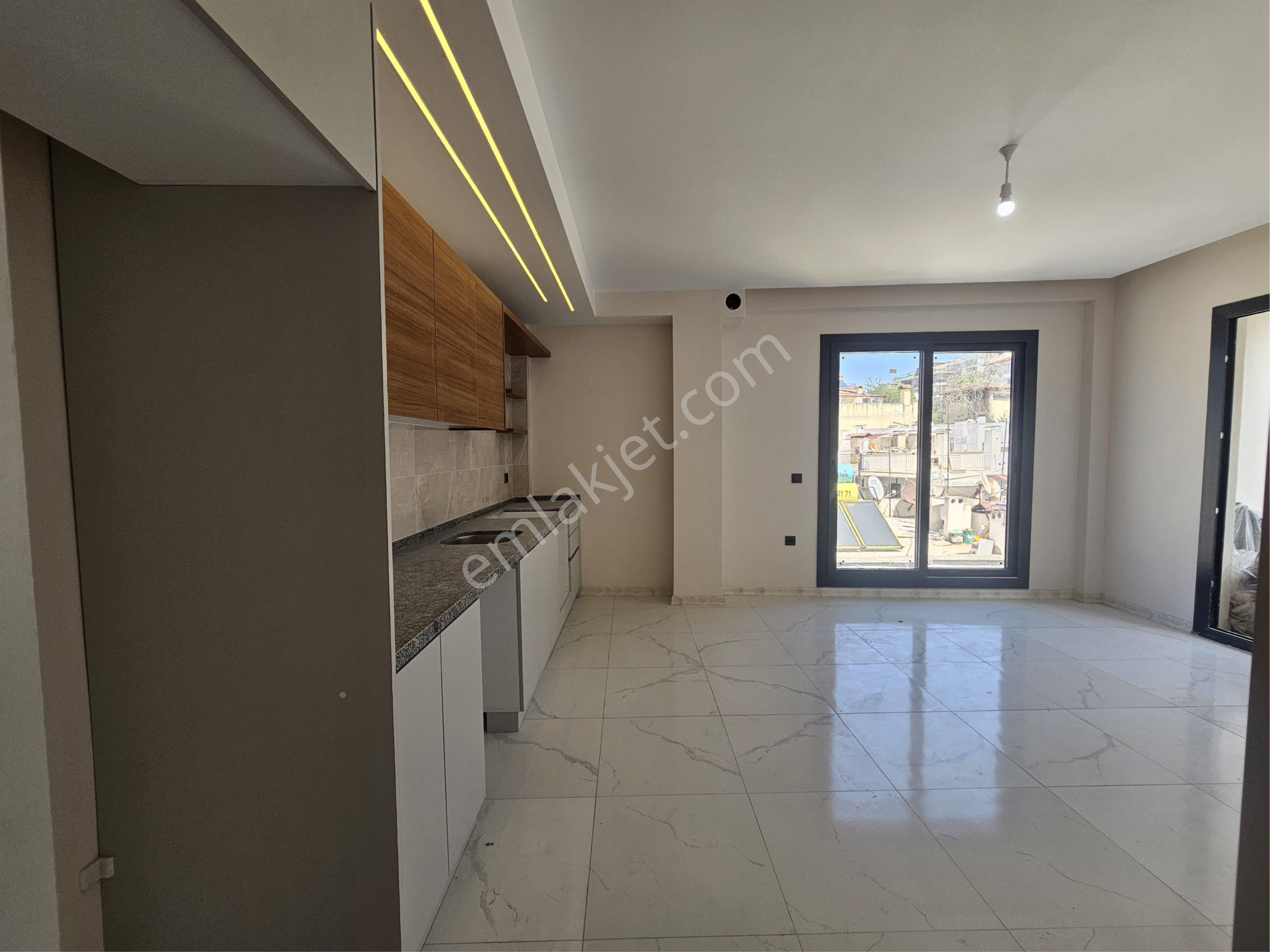 Şehir Merkezinde Doğalgaz Isıtmalı 2+1 Sıfır Daire - Görsel 10