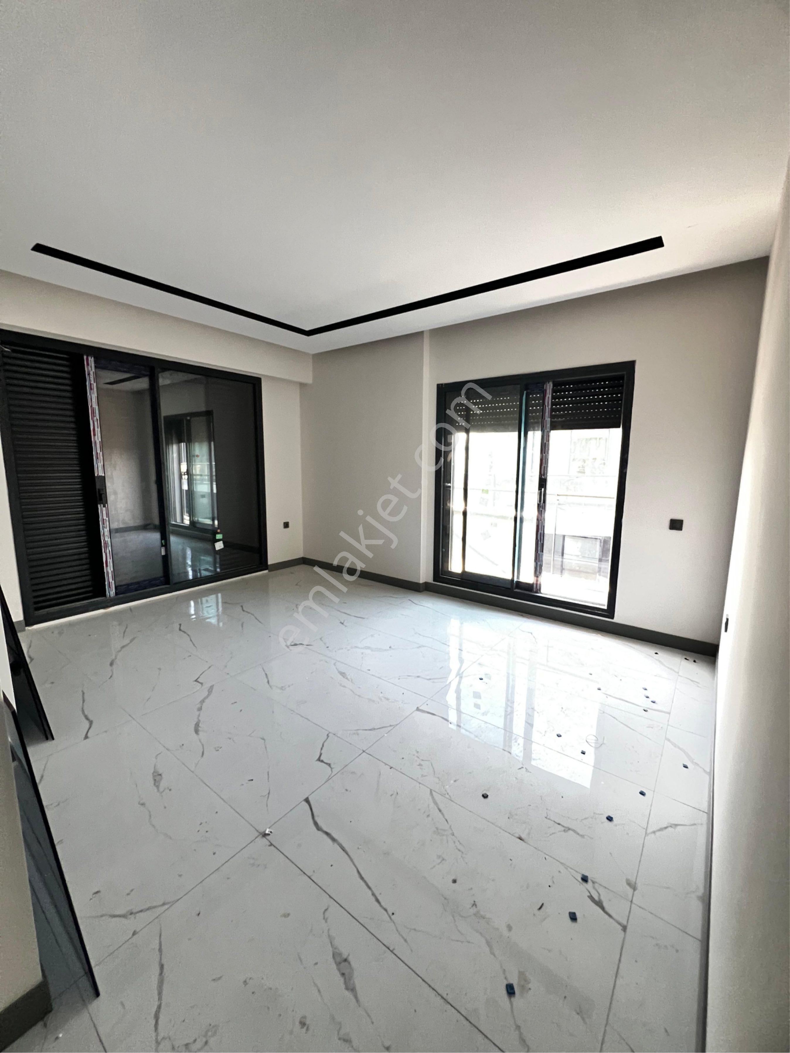 Şehir Merkezinde Doğalgaz Isıtmalı 2+1 Sıfır Daire - Görsel 7