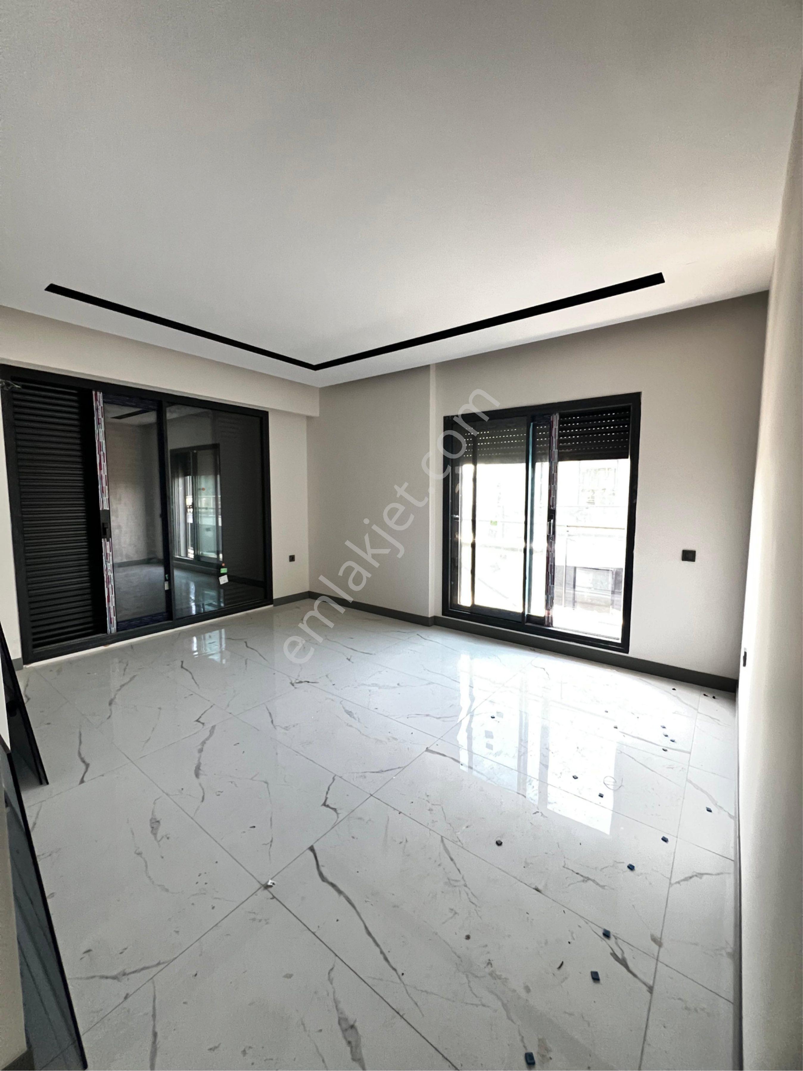 Şehir Merkezinde Doğalgaz Isıtmalı 2+1 Sıfır Daire - Görsel 8
