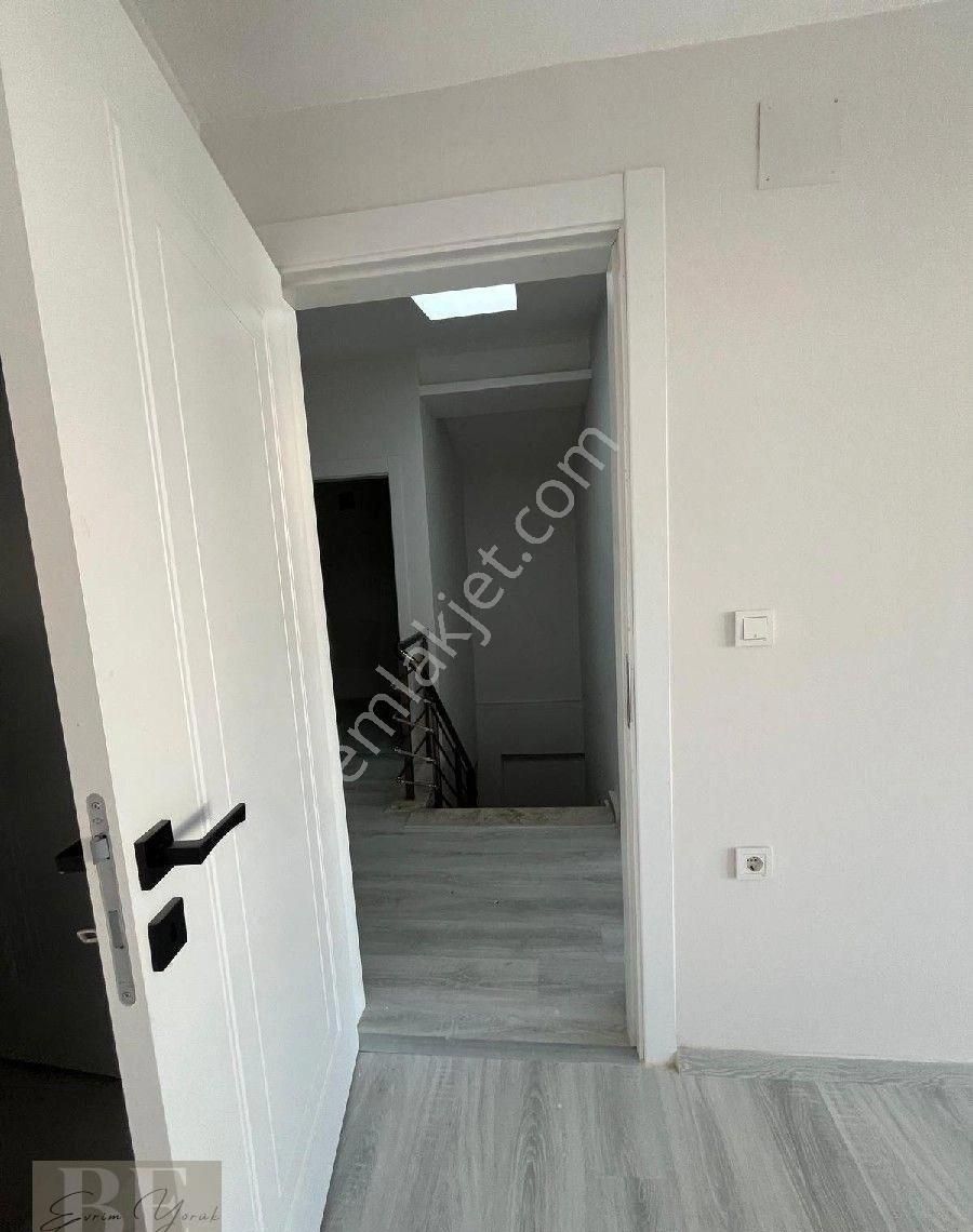 Dalaman'da Fırsat Yatırımlık Çatı Dubleks Cadde Üzeri 3+1 Daire - Görsel 6