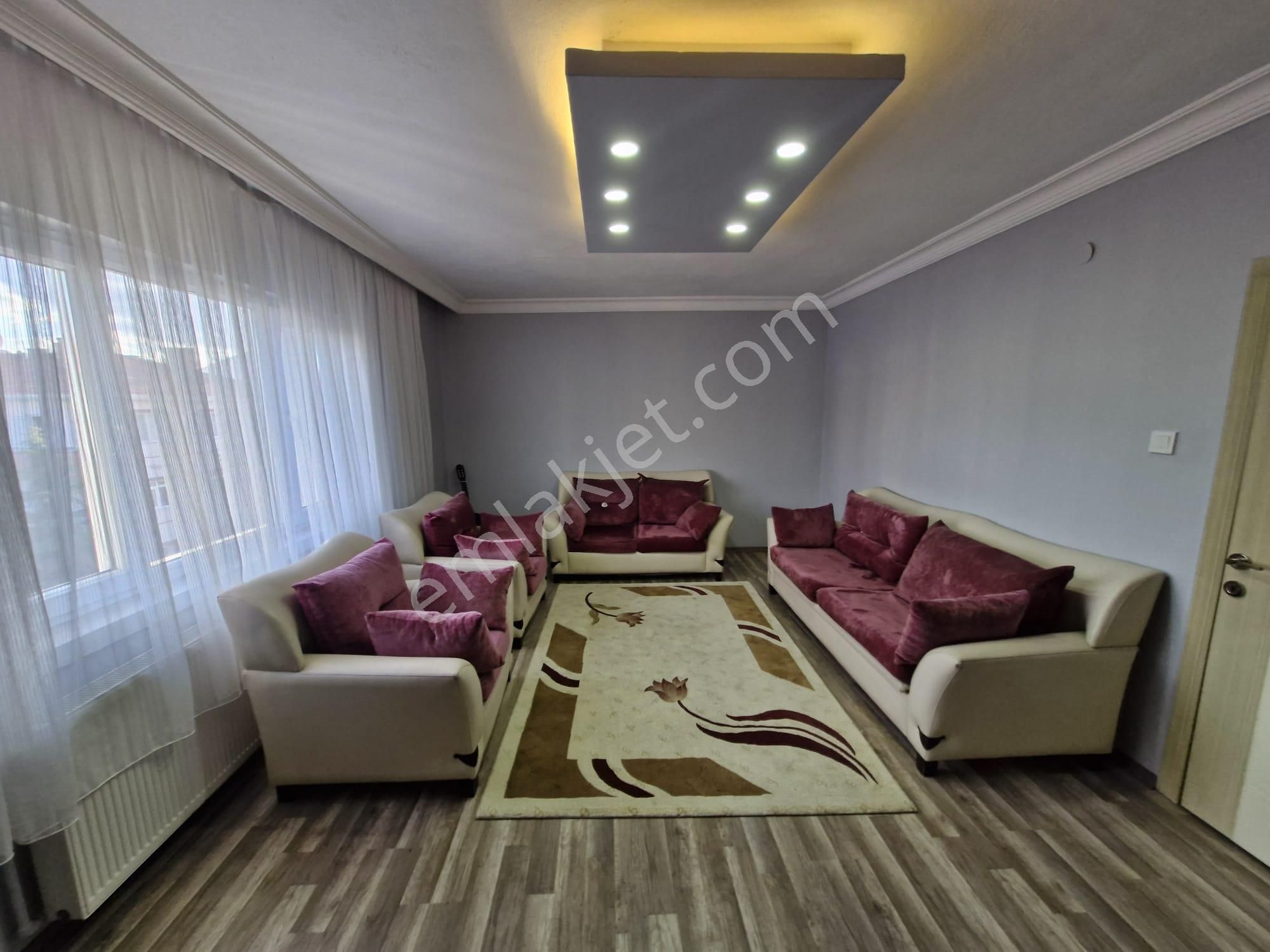 Sincan Maraşal Çakmak Mah.de Salon Bağımısız 3+1 Daire - Görsel 8