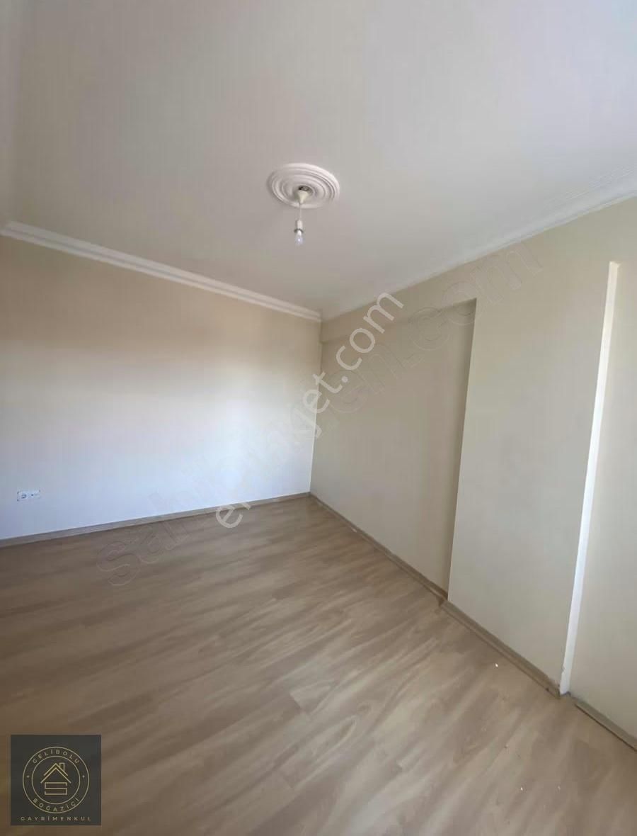 Gelibolu Büyük Camii Civarında Kiralık 2+1 Daire - Görsel 3