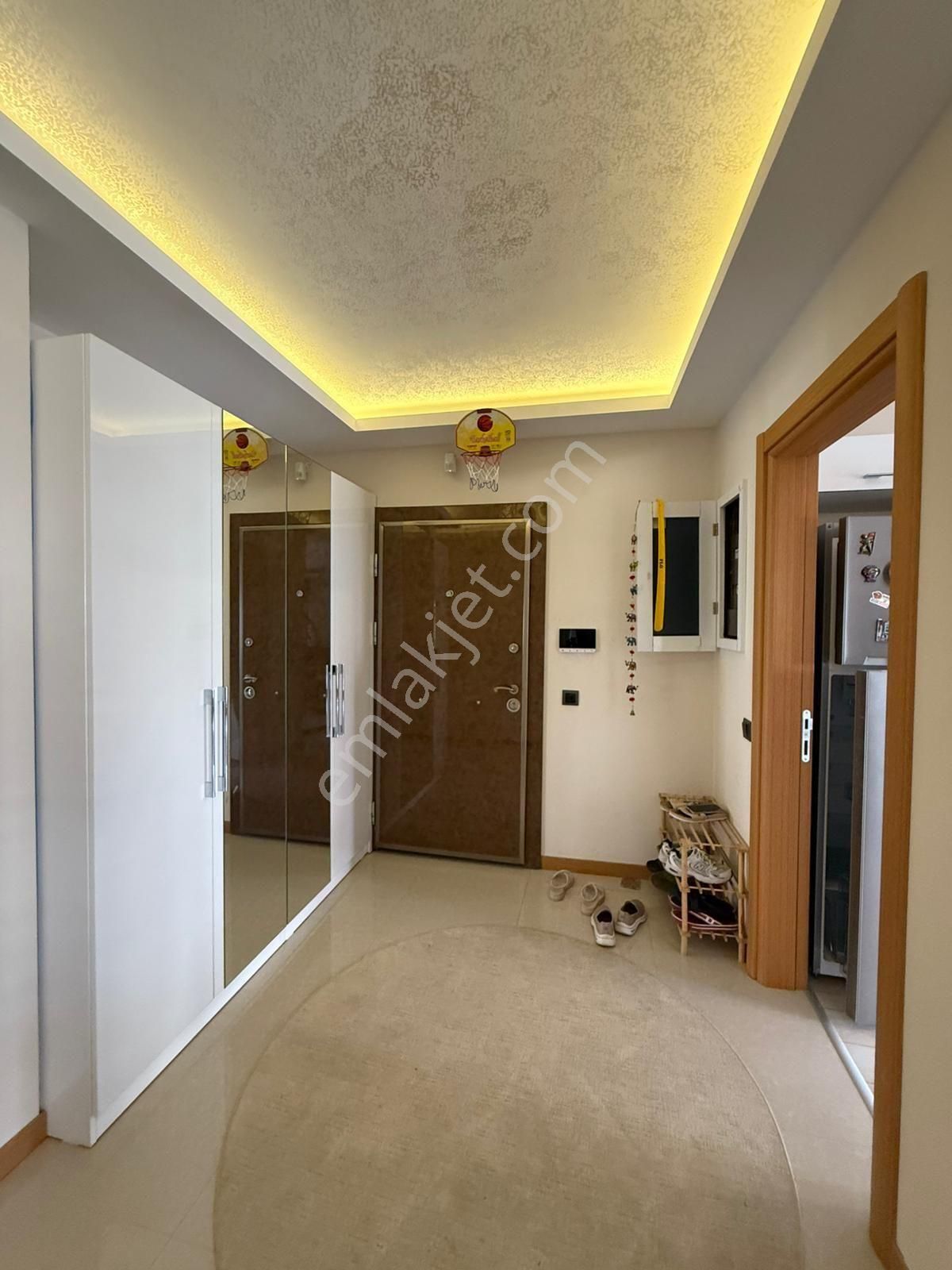 Kuşadası Ege Mahallesinde Muhteşem Residansta Arakat 3+1 130m2 - Görsel 16