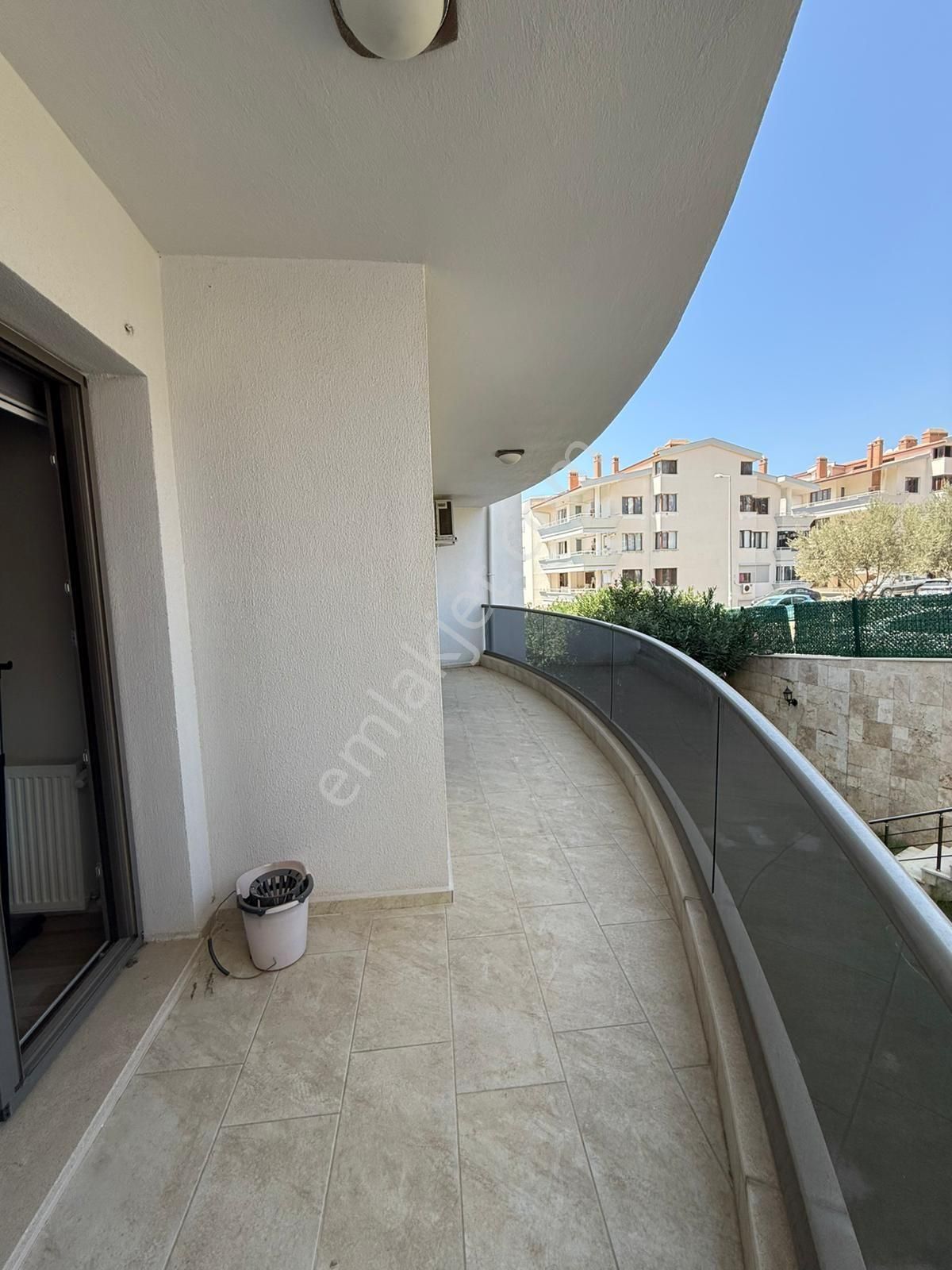 Kuşadası Ege Mahallesinde Muhteşem Residansta Arakat 3+1 130m2 - Görsel 26