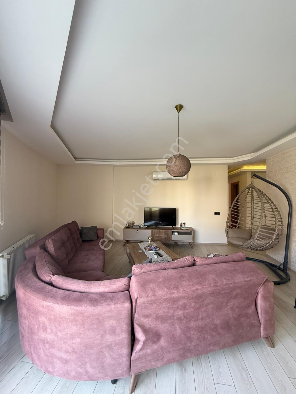 Kuşadası Ege Mahallesinde Muhteşem Residansta Arakat 3+1 130m2 - Görsel 14