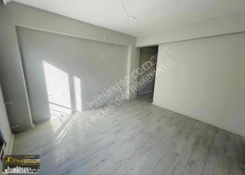 A Plus Gayrimenkulden Kurtuluş Mh 1+1 Satılık Daire - Görsel 2