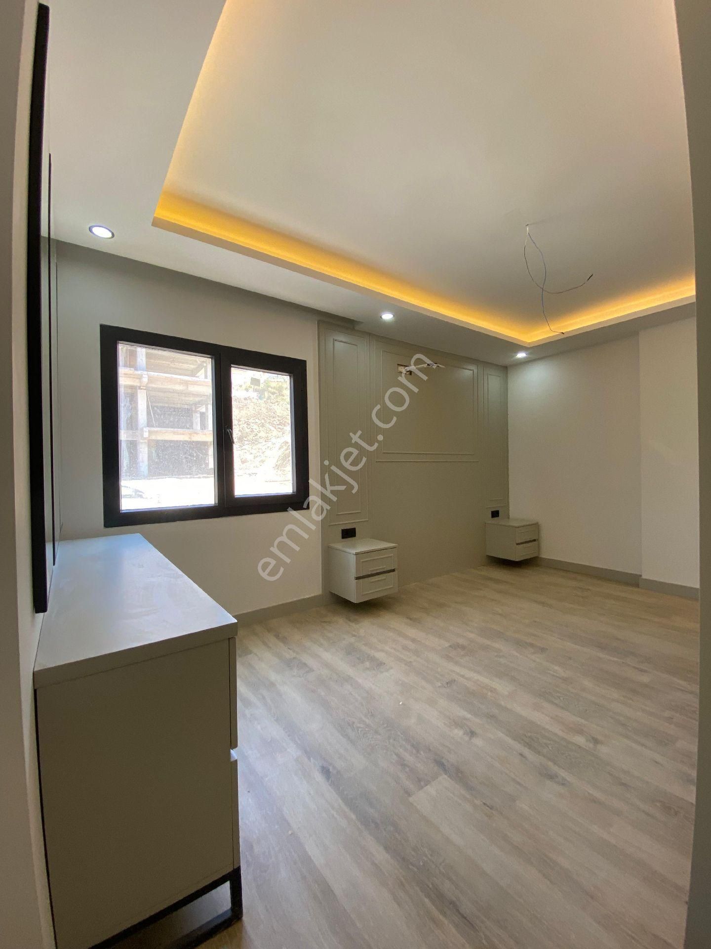 Kuşadası Değirmendere Mevkiinde Lux Havuzlu Güvenlikli Residans 2+1 3+1 4+1daireler - Görsel 28