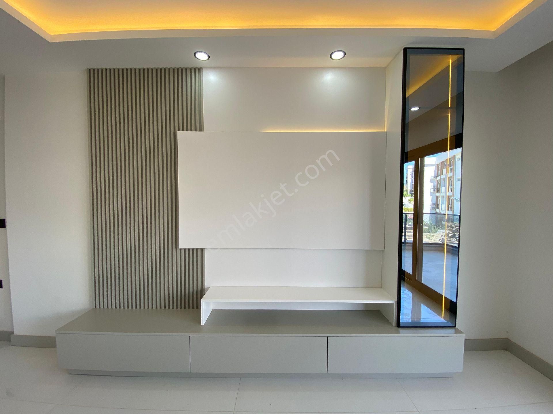 Kuşadası Değirmendere Mevkiinde Lux Havuzlu Güvenlikli Residans 2+1 3+1 4+1daireler - Görsel 8