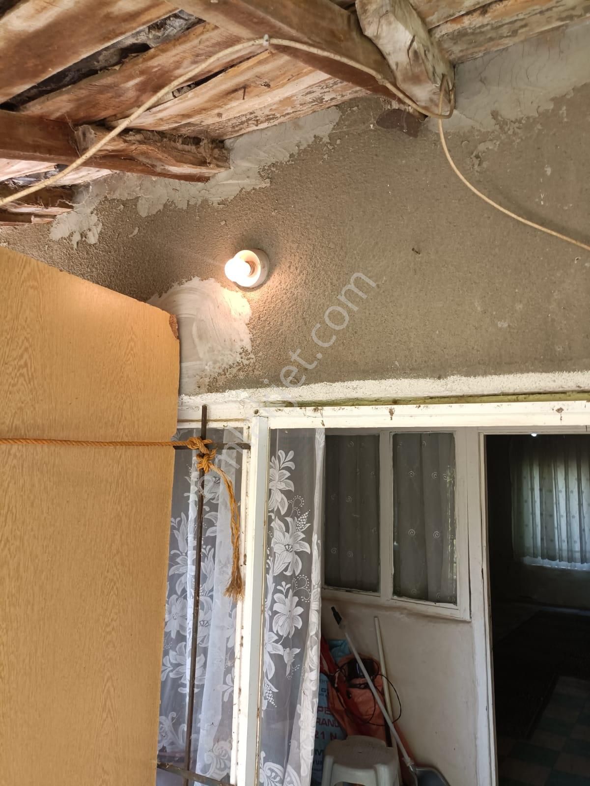 Satılık 3+1 Köy Evi + 1.364 M² Arsa — Edirne /meriç / Nasuhbey Köyü - Görsel 4