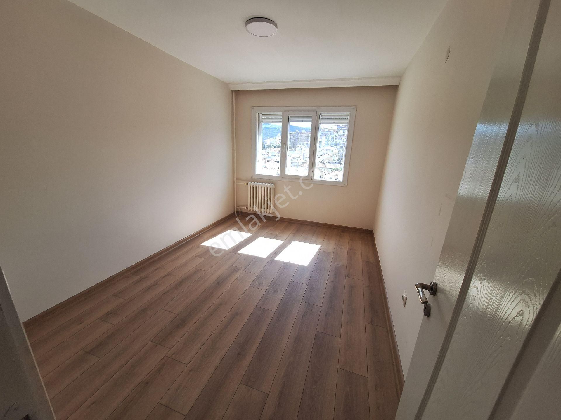 Göztepe Poligon Da Cadde Üzeri 3+1 - Görsel 32