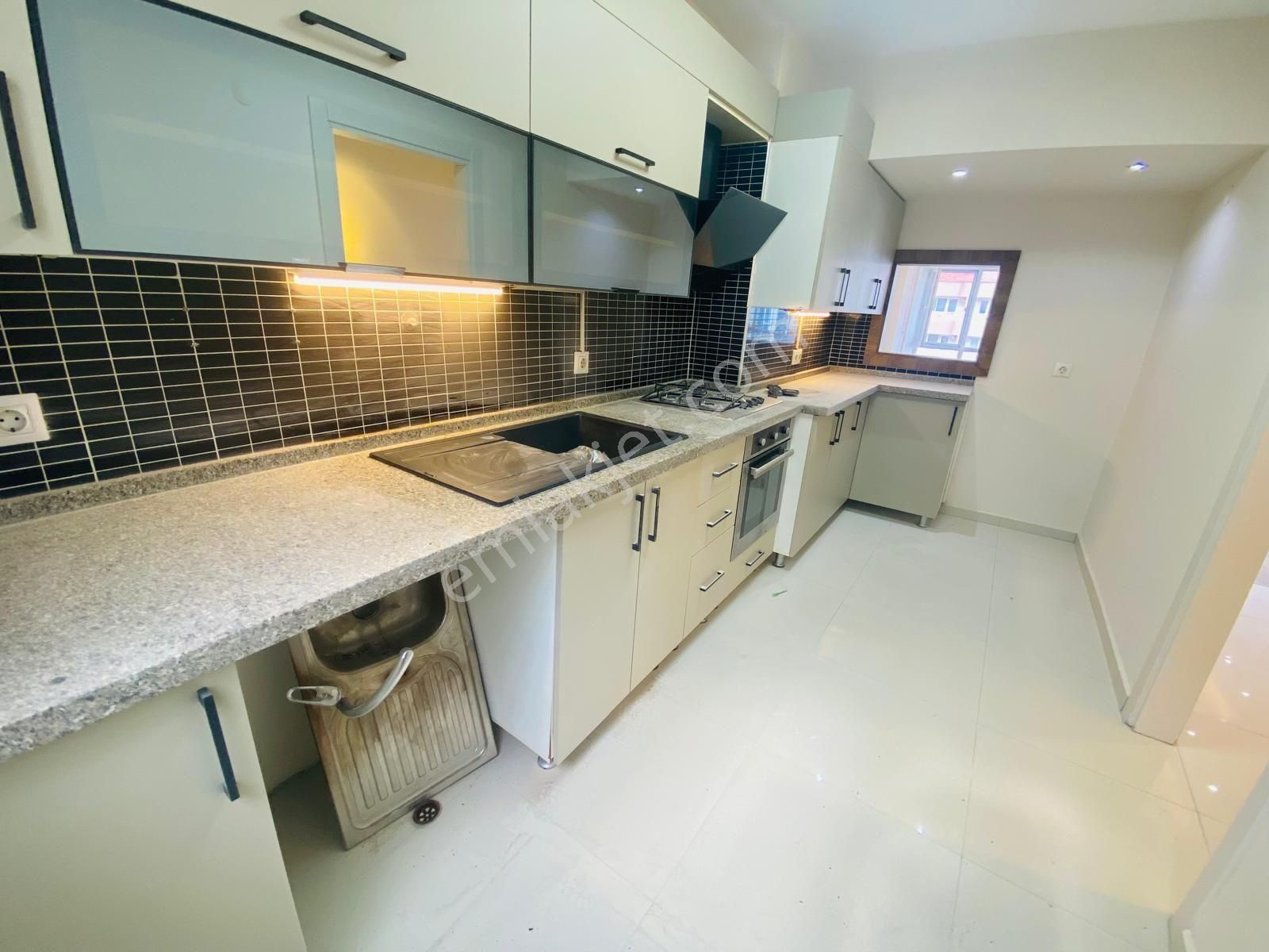 Göztepe Poligon Da Cadde Üzeri 3+1 - Görsel 5