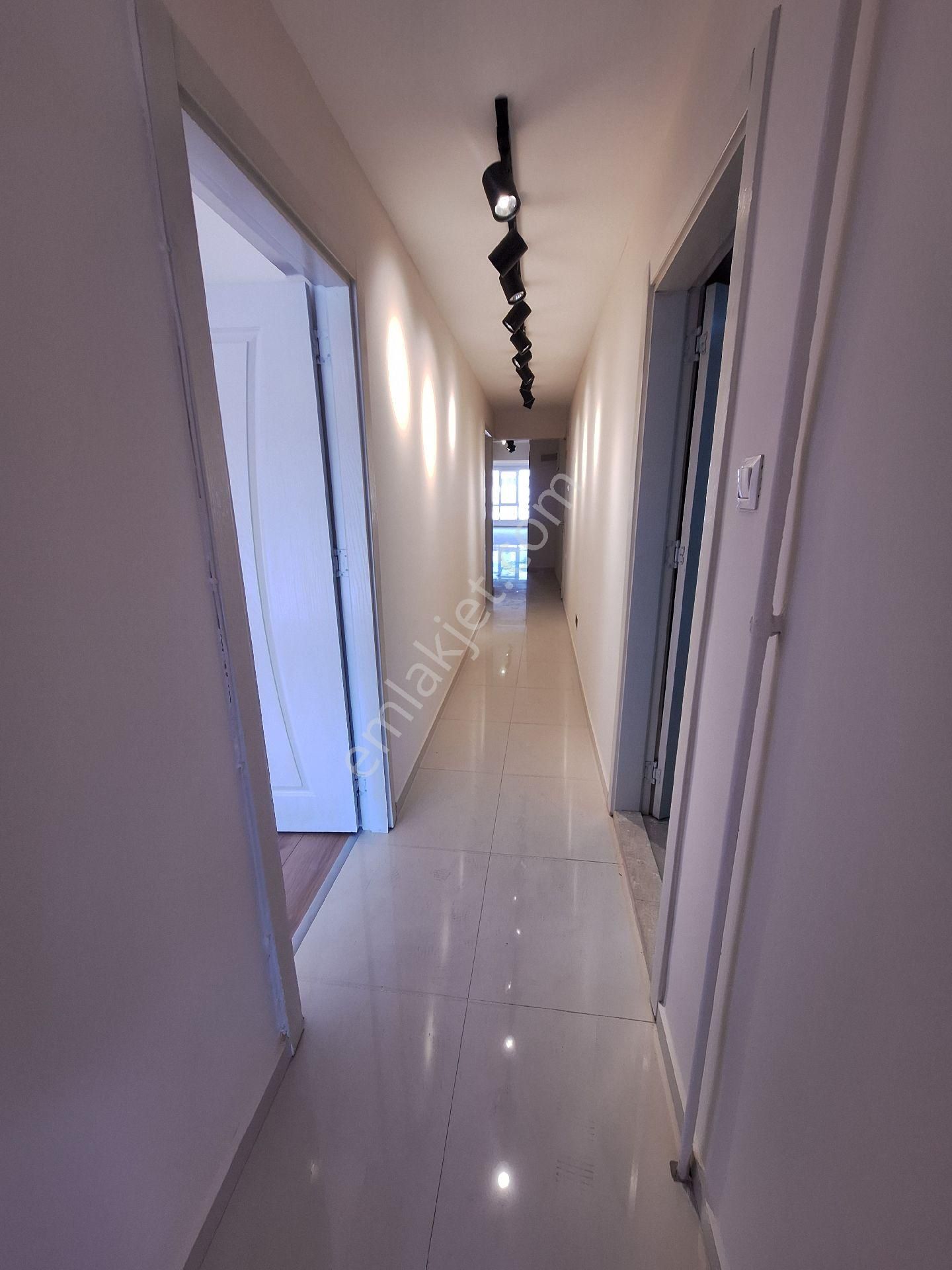 Göztepe Poligon Da Cadde Üzeri 3+1 - Görsel 31