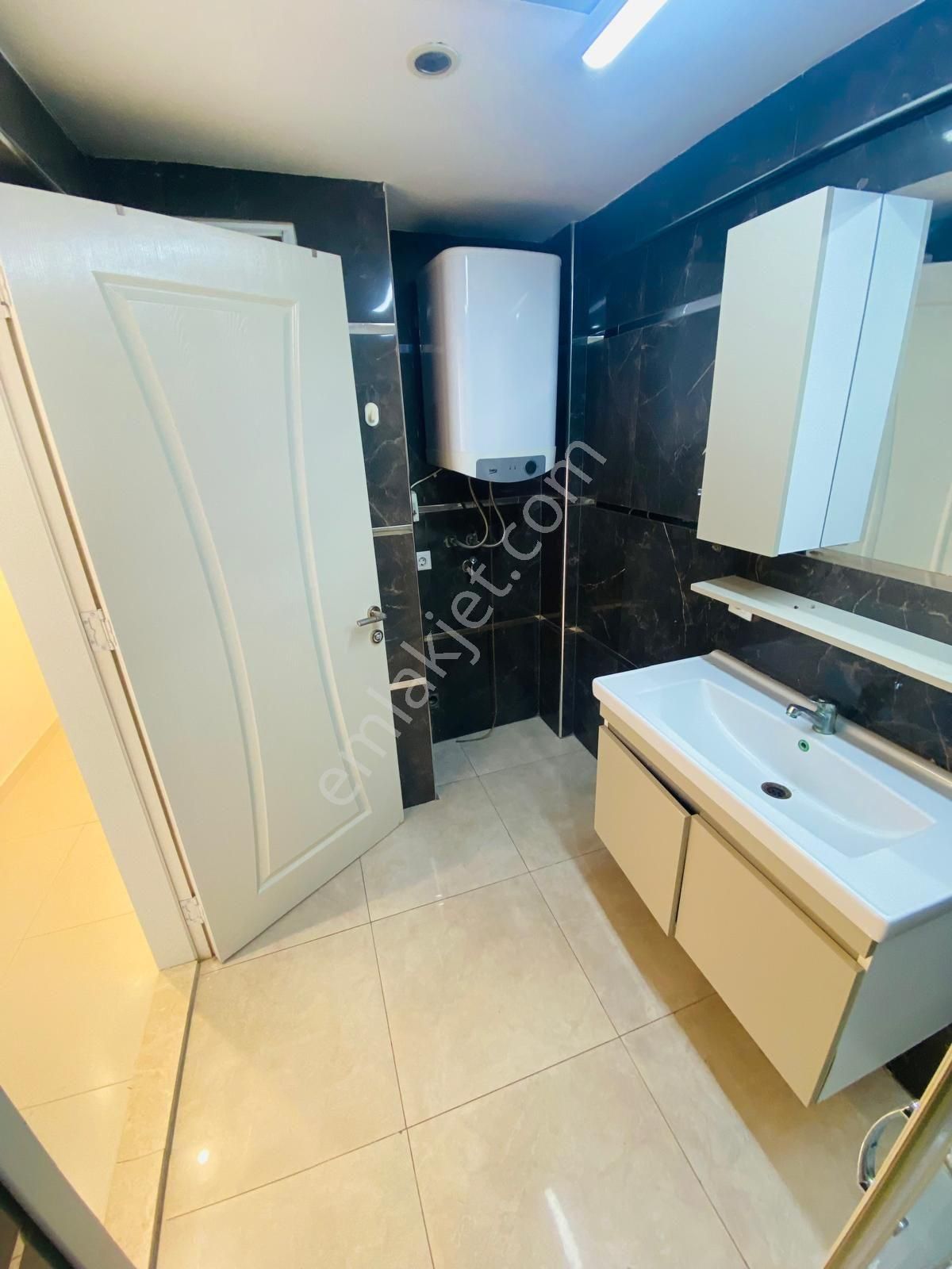 Göztepe Poligon Da Cadde Üzeri 3+1 - Görsel 22