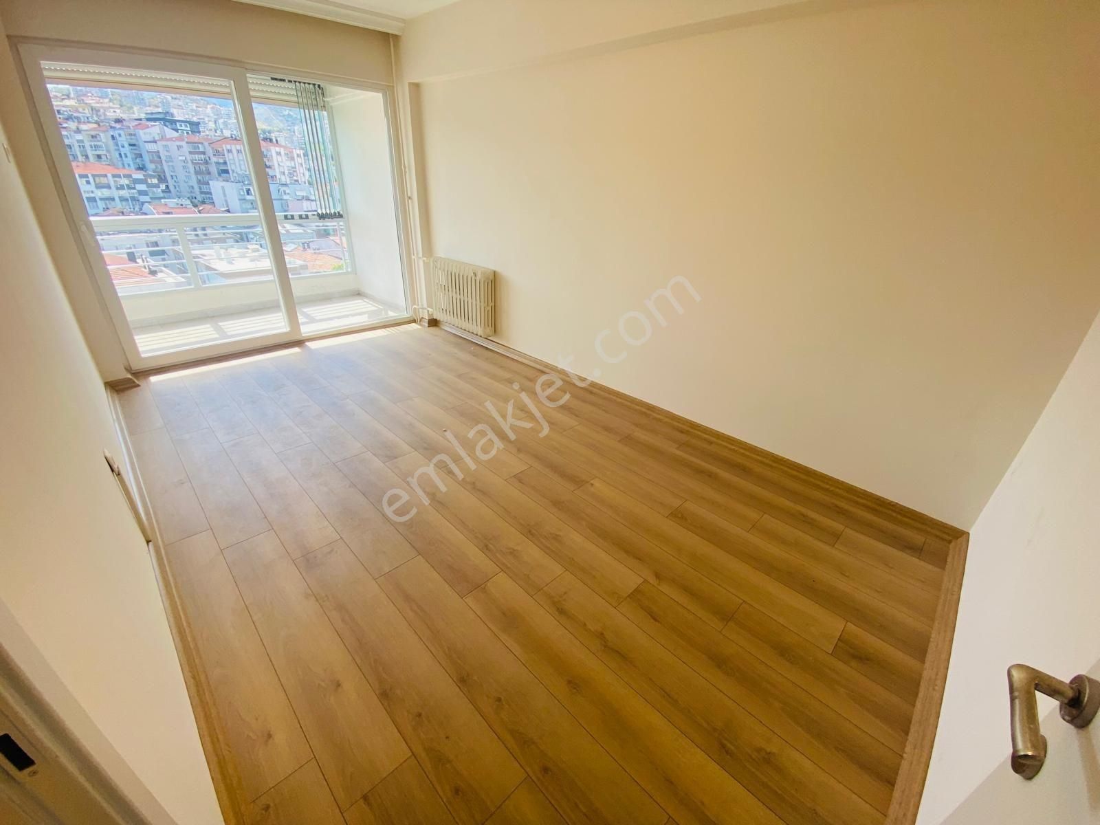 Göztepe Poligon Da Cadde Üzeri 3+1 - Görsel 13