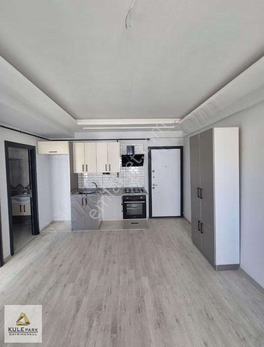 Gültepe'de 1+1 Geniş Oturum Az Katlı Krediye Uygun Satılık Daire - Görsel 15