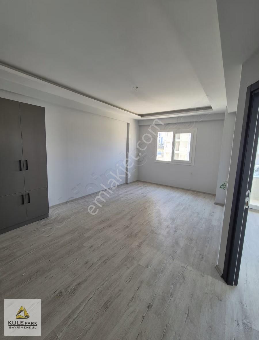 Gültepe'de 1+1 Geniş Oturum Az Katlı Krediye Uygun Satılık Daire - Görsel 11