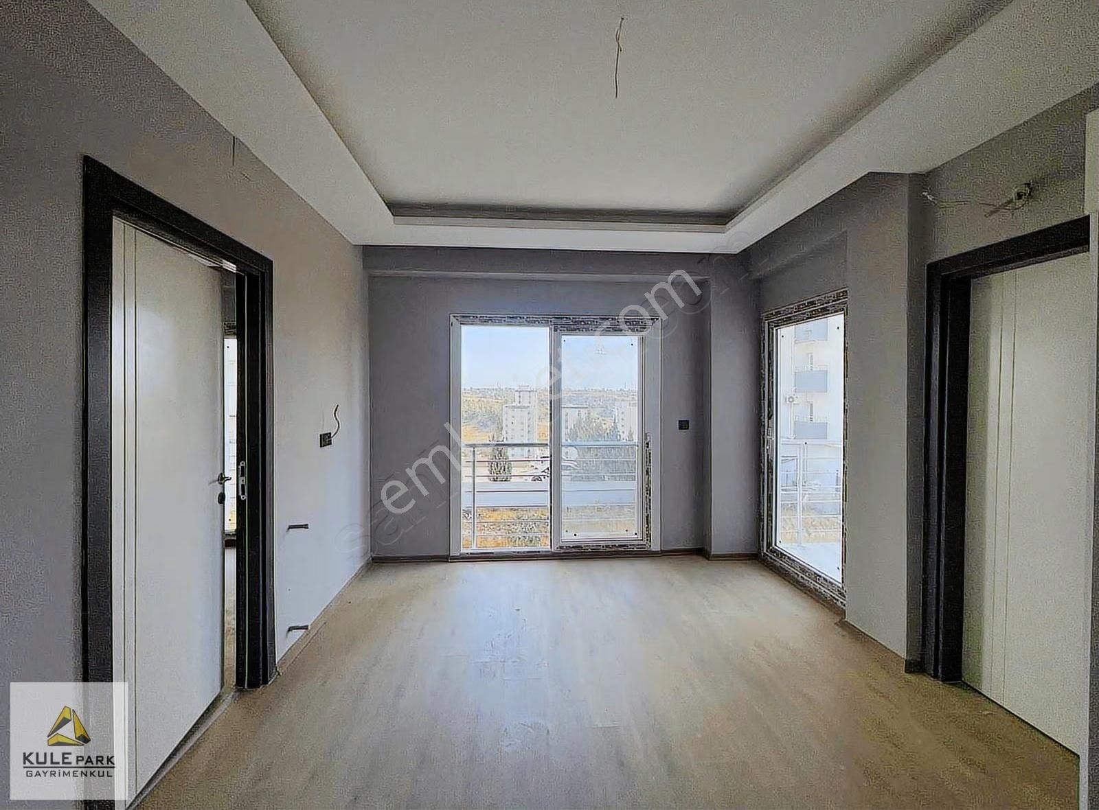 Gültepe'de Yenı Yapı Azkatlı Balkonlu 2+1 - Görsel 3