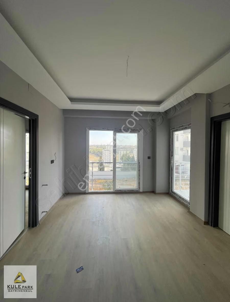 Gültepe'de Yenı Yapı Azkatlı Balkonlu 2+1 - Görsel 26