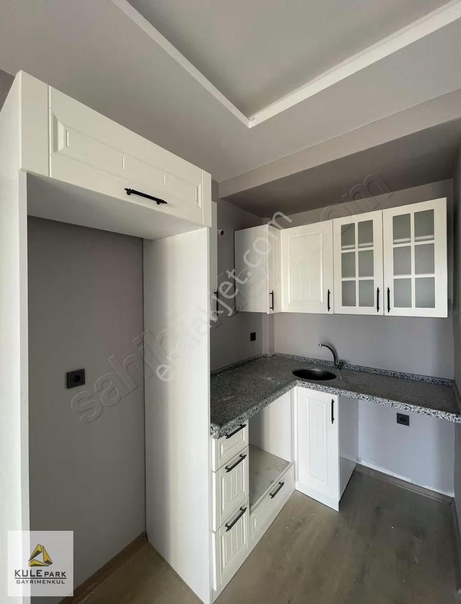 Gültepe'de Yenı Yapı Azkatlı Balkonlu 2+1 - Görsel 28
