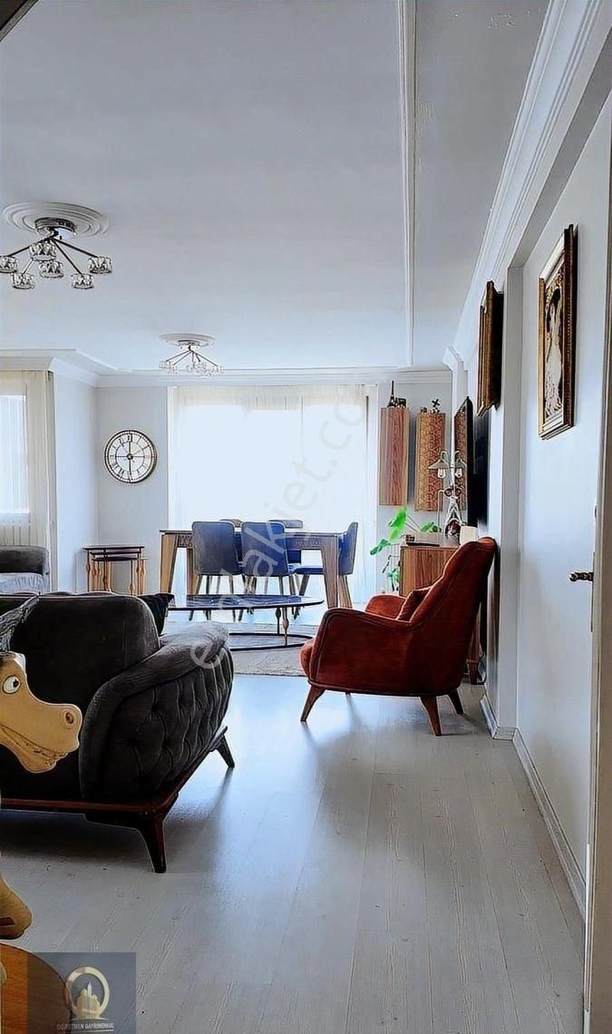 Öğretmen'den Şehrin Tam Kalbinde Fırsat 6+1 220m2 Dublex - Görsel 24