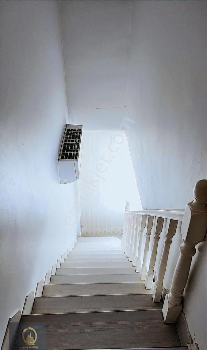 Öğretmen'den Şehrin Tam Kalbinde Fırsat 6+1 220m2 Dublex - Görsel 21