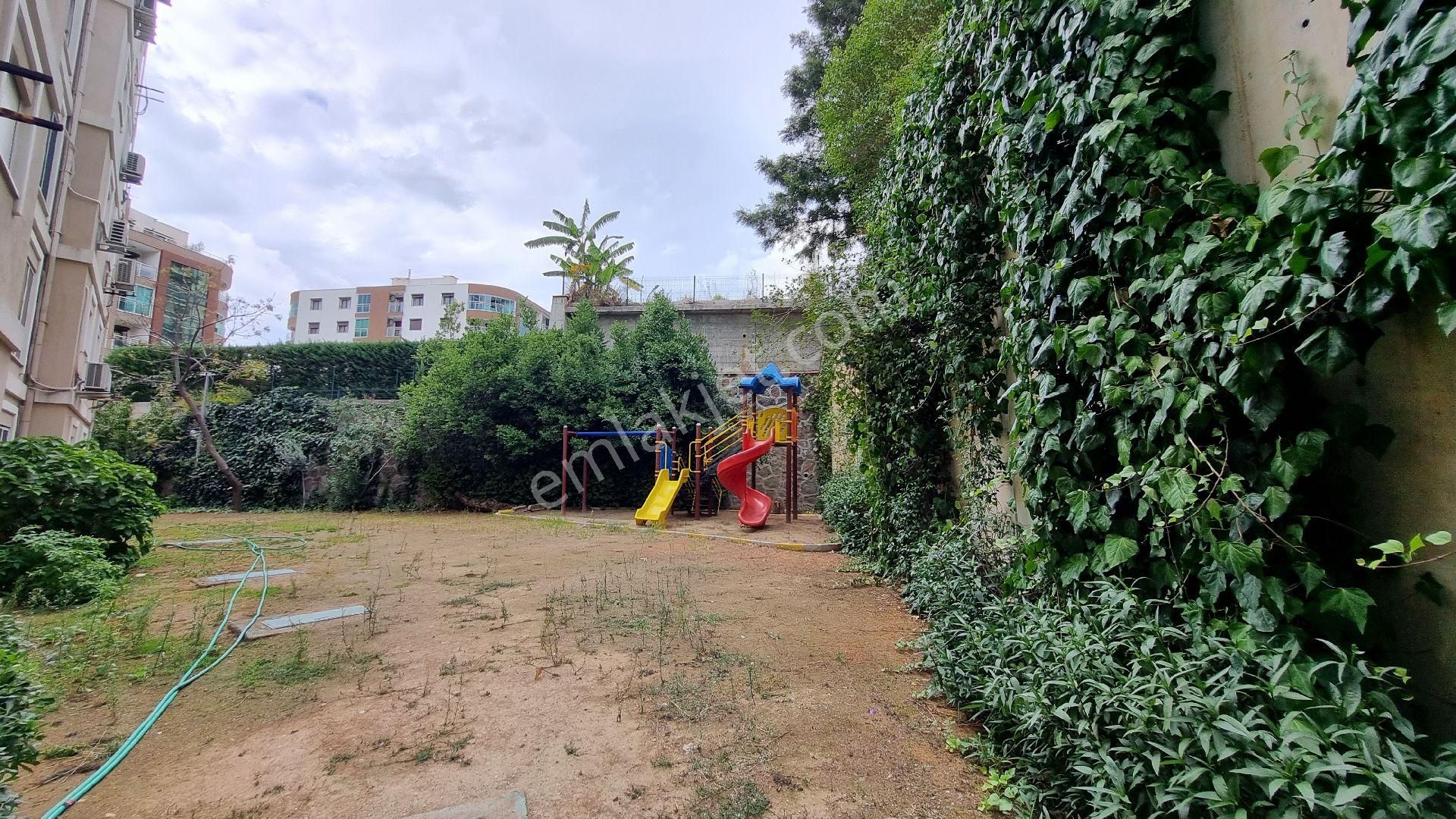 Bayraklı Körfez Mah. Havuzlu Sitede Ara Kat Kiralık 3+1 Daire - Görsel 4