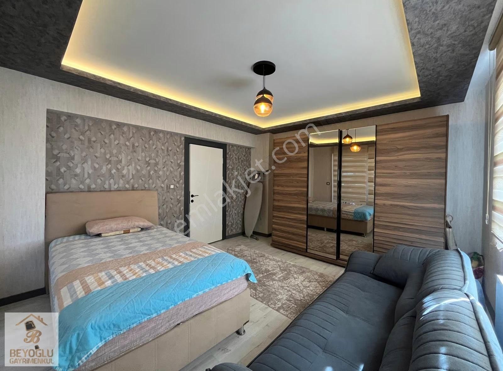 Beyoğlu'ndan Lüx Sitede K.otoparklı T.balkonlu 11.kat Manzaralı - Görsel 14