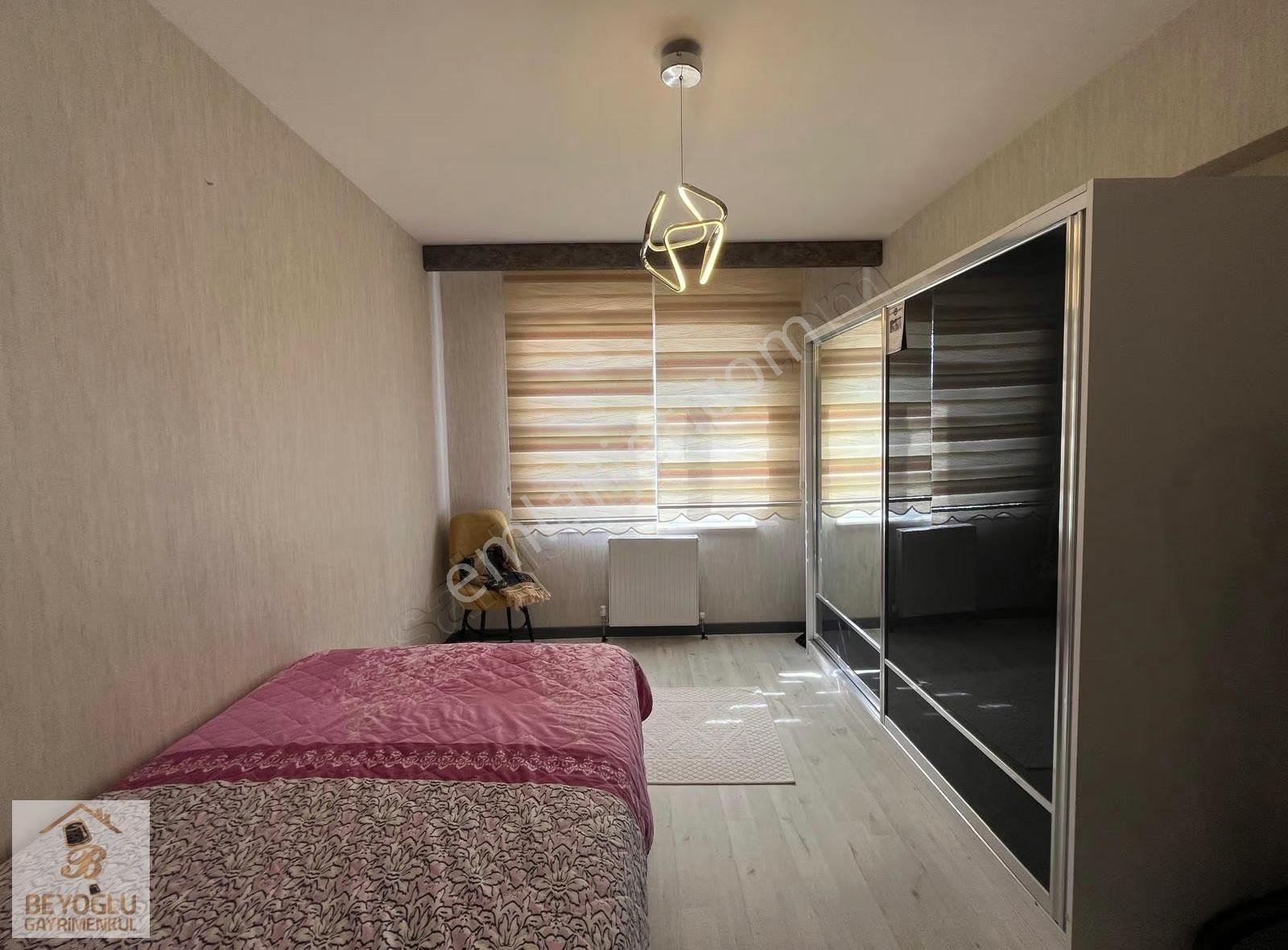 Beyoğlu'ndan Lüx Sitede K.otoparklı T.balkonlu 11.kat Manzaralı - Görsel 17