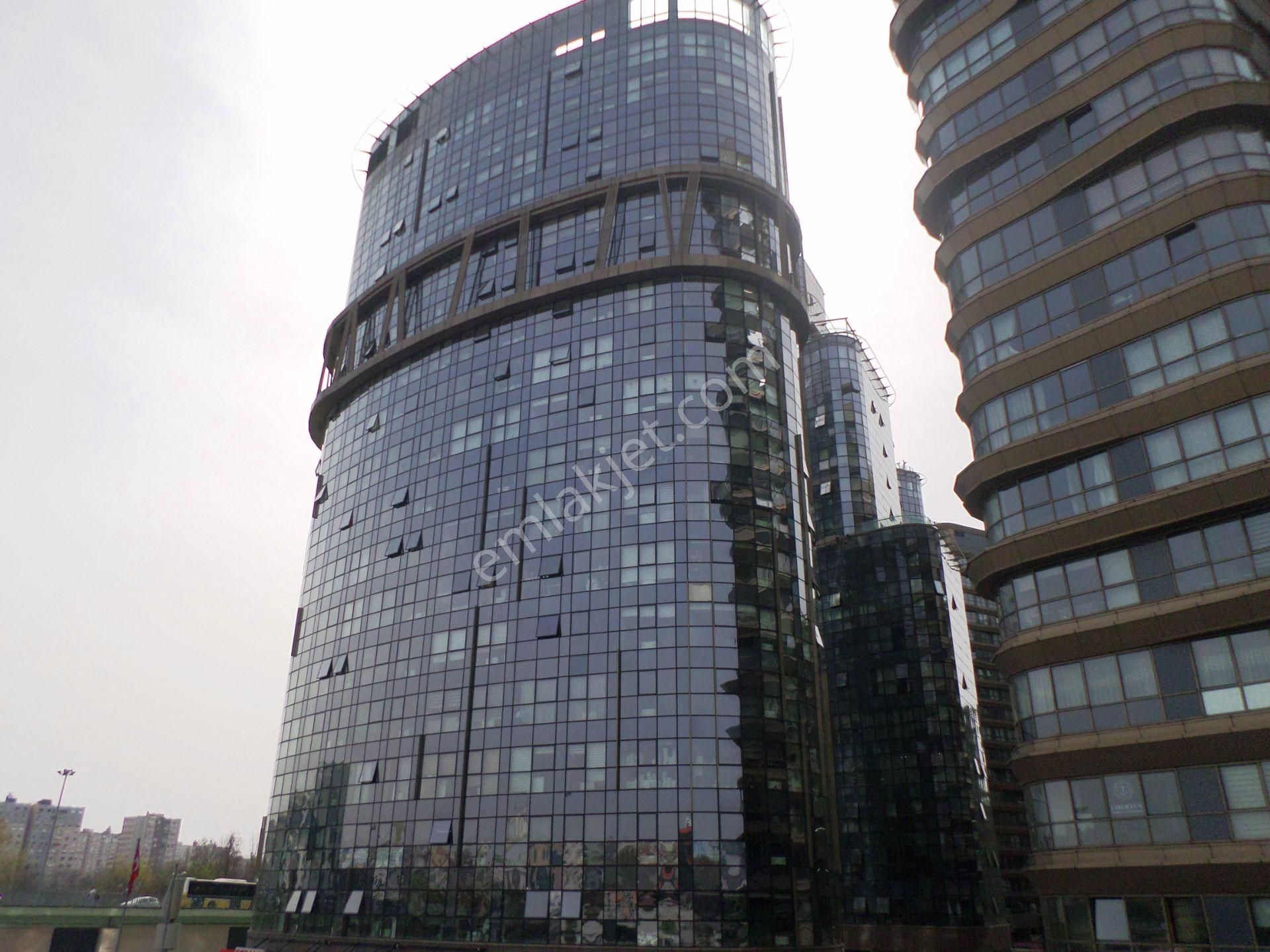 Ataköy Nef 22 Sitesi 5.kat Büyük Tip 40.000 Kiracılı Satılık 1+1 - Görsel 21