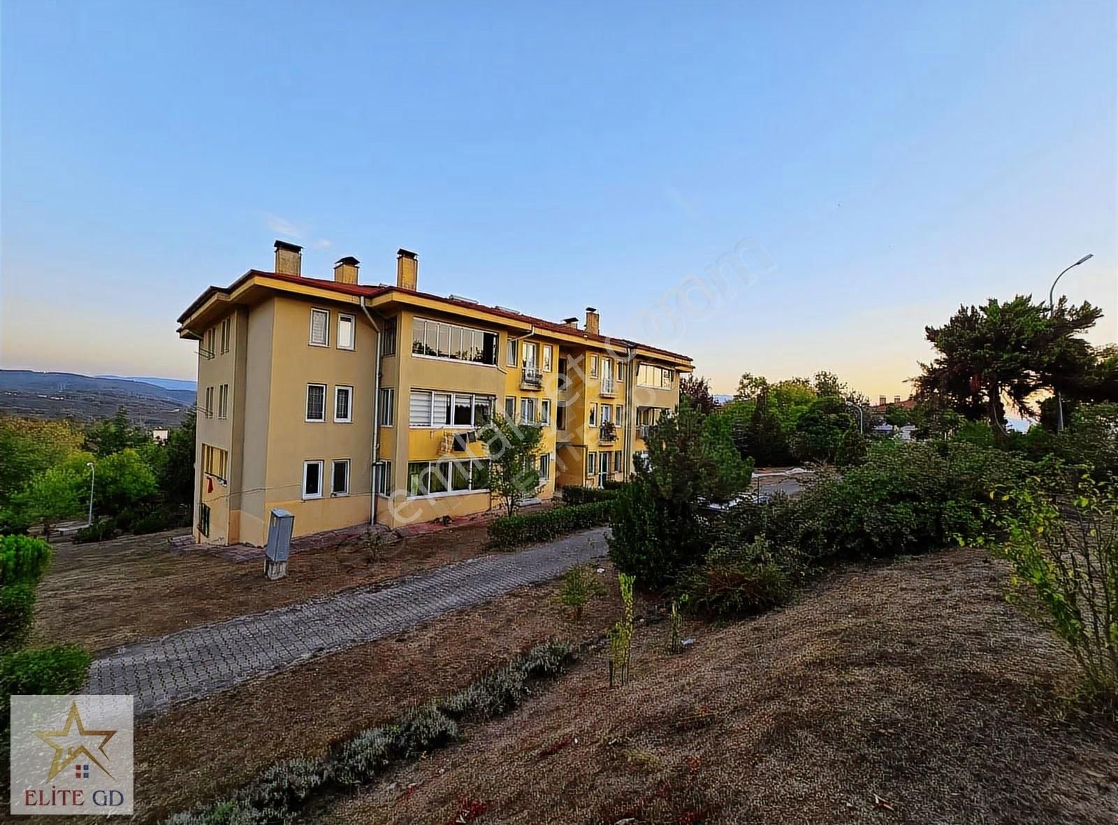 Elite Gd& Satılık Bahçeli 3+1 Bahçeşehir 13. Bölge Krediye Uygun - Görsel 20