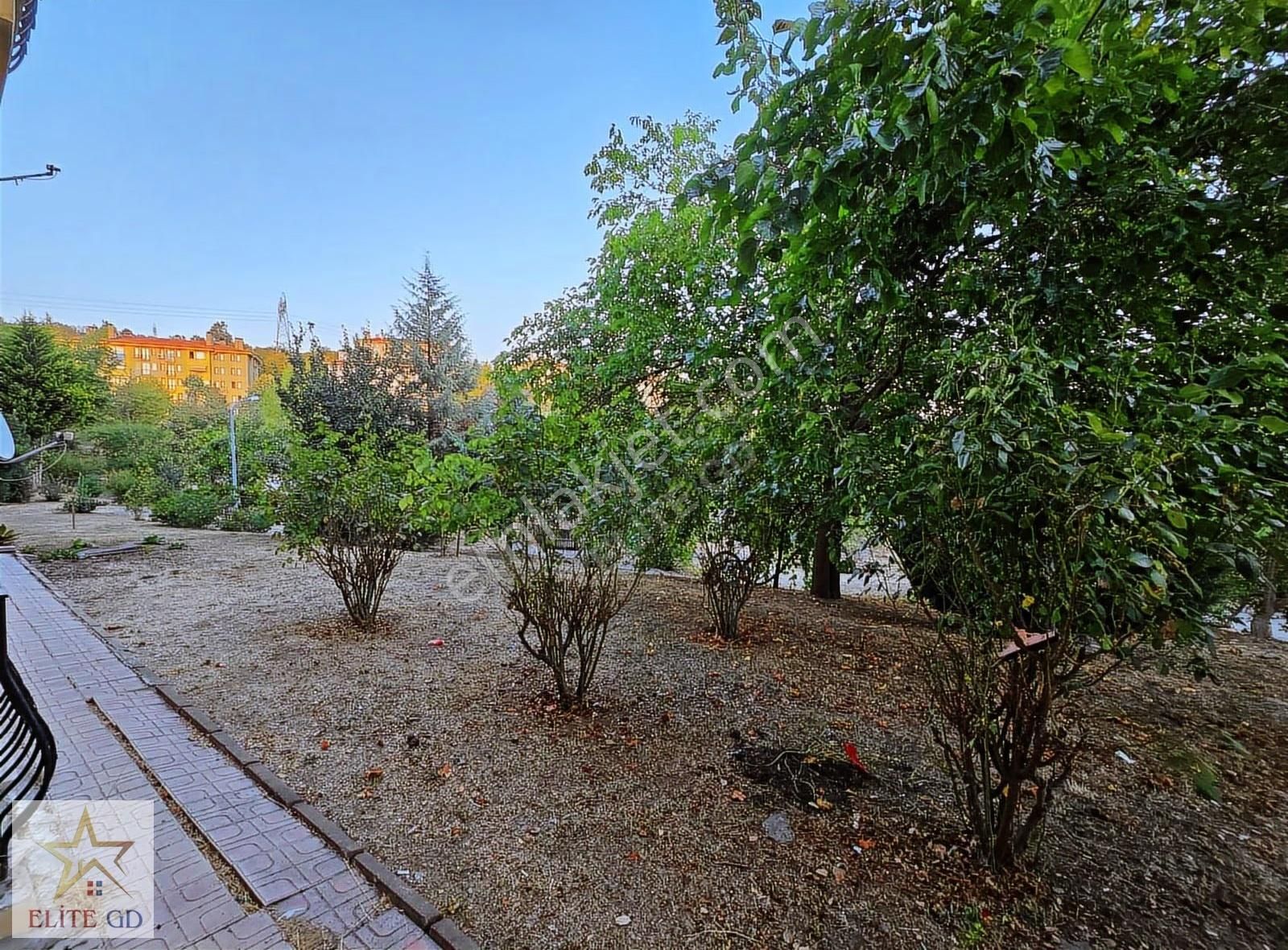 Elite Gd& Satılık Bahçeli 3+1 Bahçeşehir 13. Bölge Krediye Uygun - Görsel 9