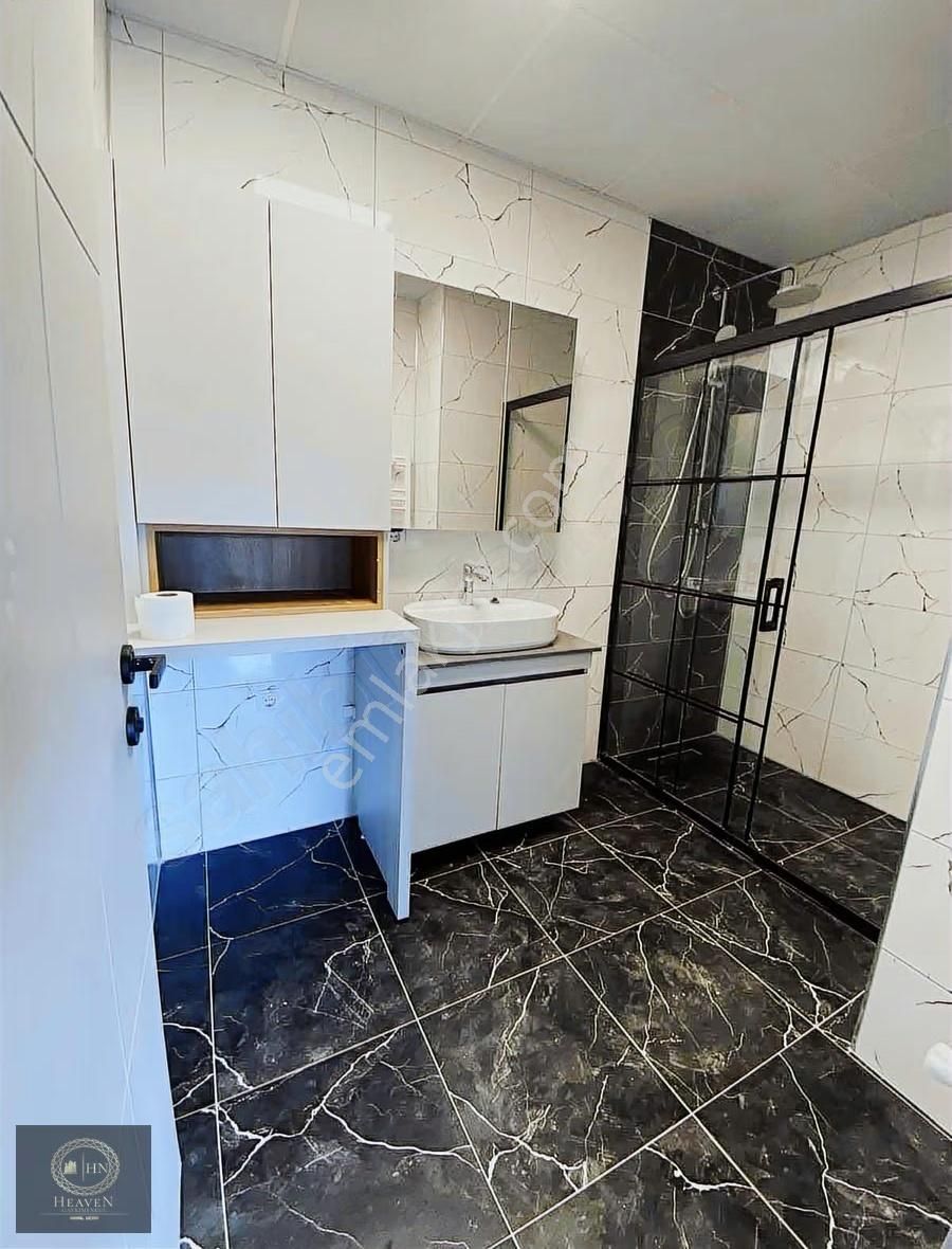 Hem Ara Kat Hem De Bahçeli 2+1 Lüks Daire - Görsel 4