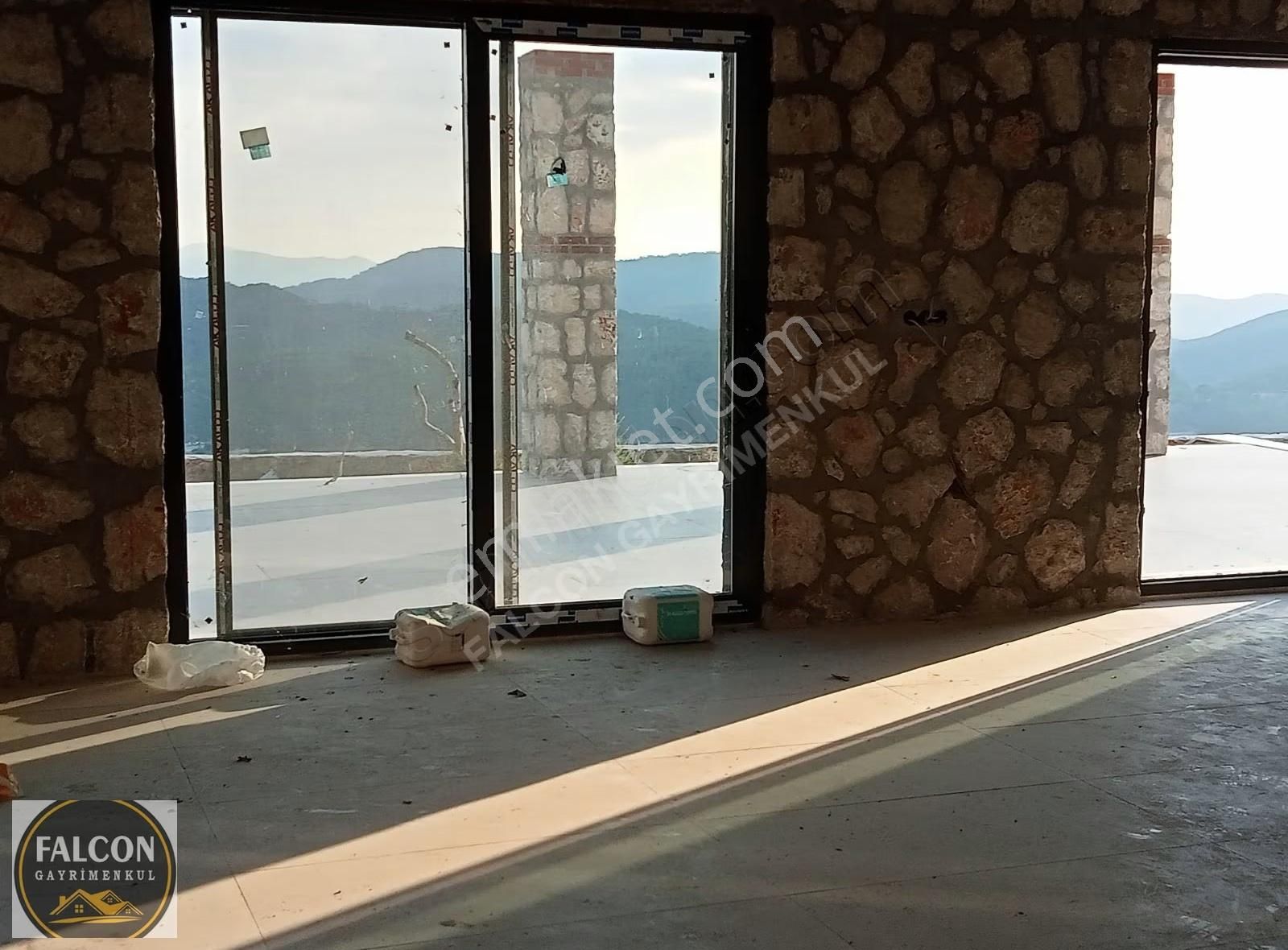 Falcon Dan İncirköy De 1709m² Muhteşem Manzaralı Arsa - Görsel 3