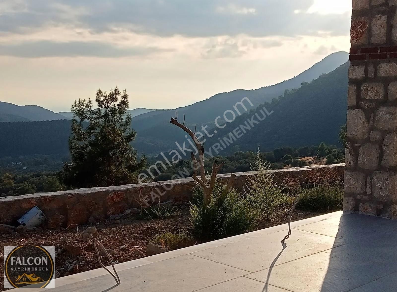 Falcon Dan İncirköy De 1709m² Muhteşem Manzaralı Arsa - Görsel 24