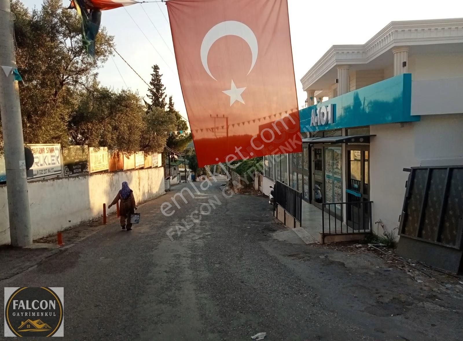 Falcon Dan İncirköy De Fırsat 272m² Arsa - Görsel 2