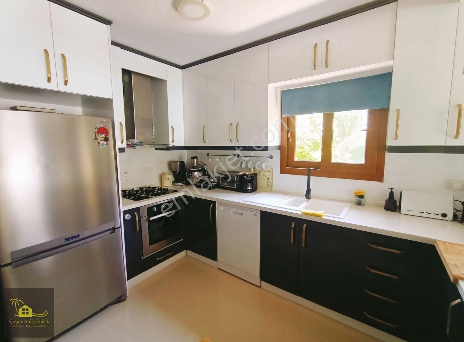 Çeşme'de Satılık Müstakil Havuzlu Lüx Villa Atilla Emlak Çeşme - Görsel 25