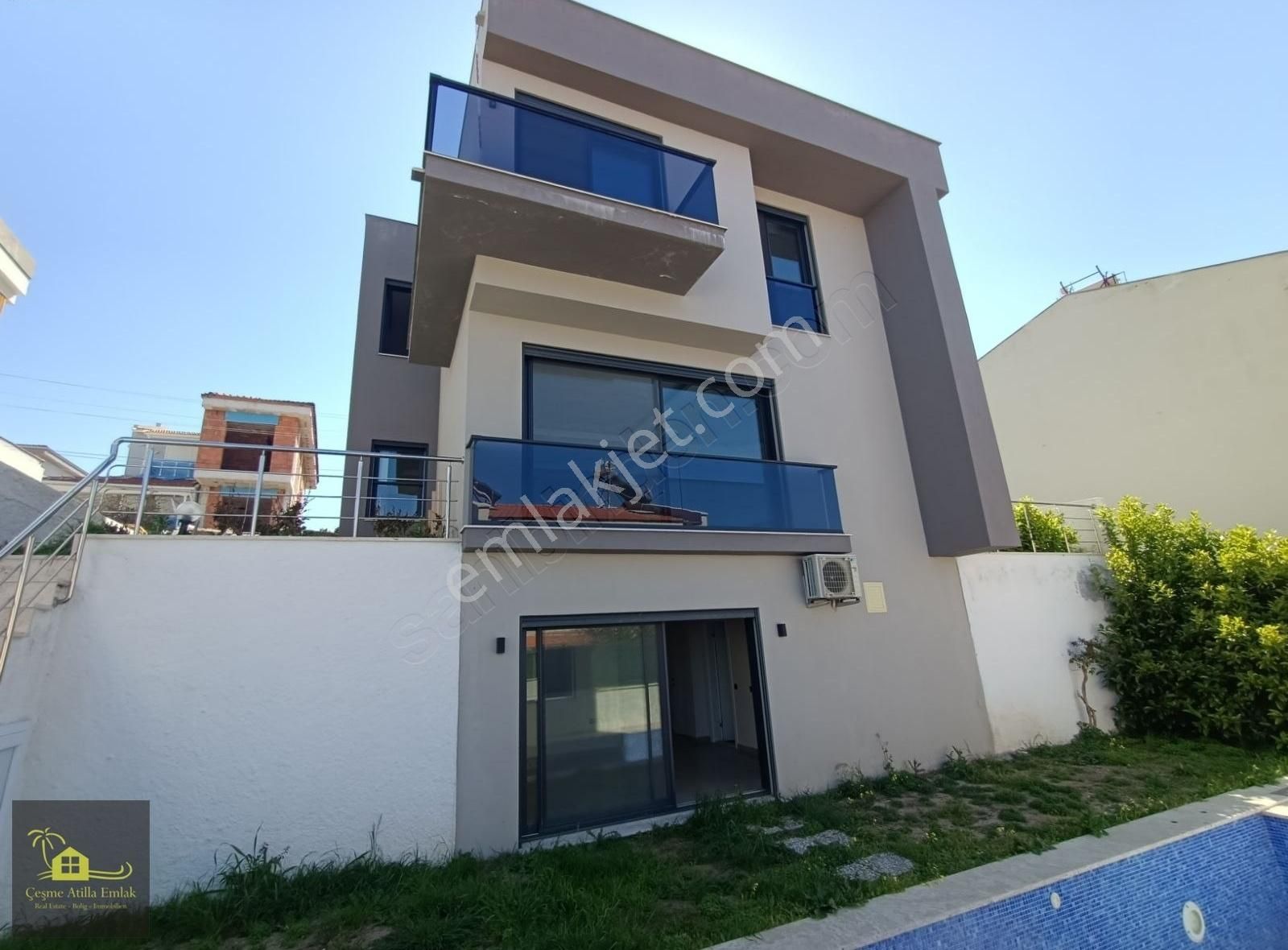 Çeşme Şifne Yalı Bölgesinde Deniz Ve Doğa Manzaralı 5+1 Atilla - Görsel 4