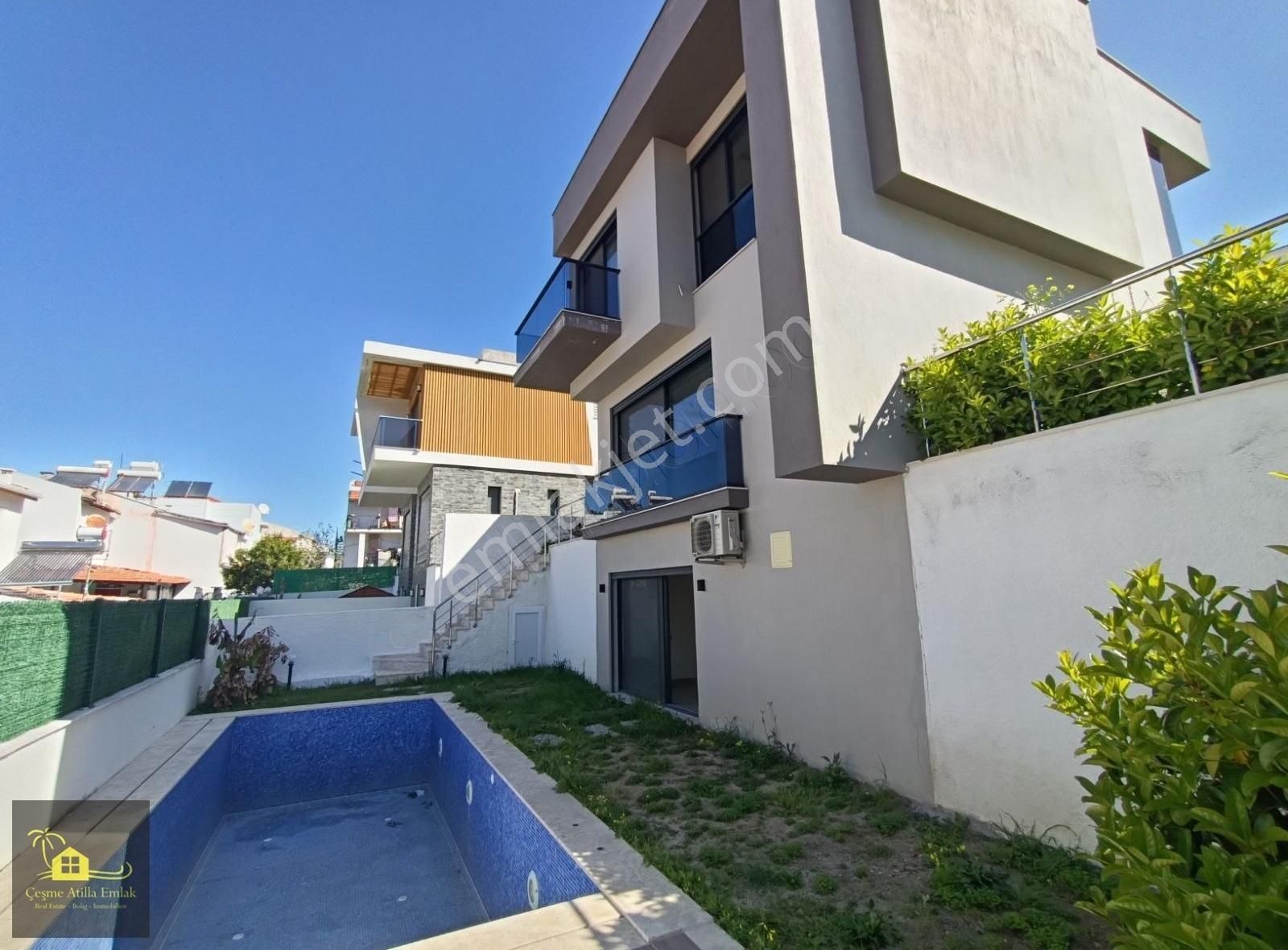 Çeşme Şifne Yalı Bölgesinde Deniz Ve Doğa Manzaralı 5+1 Atilla - Görsel 13