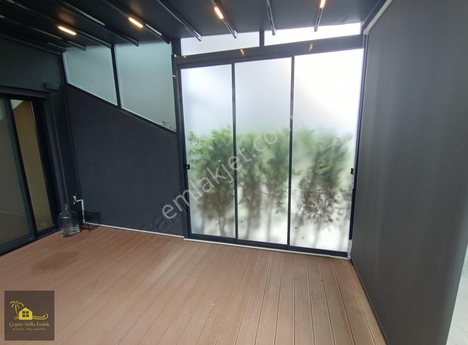 Çeşme Ayasaranda Mevkiinde Satılık Lüx Özel Yapım Residence - Görsel 19