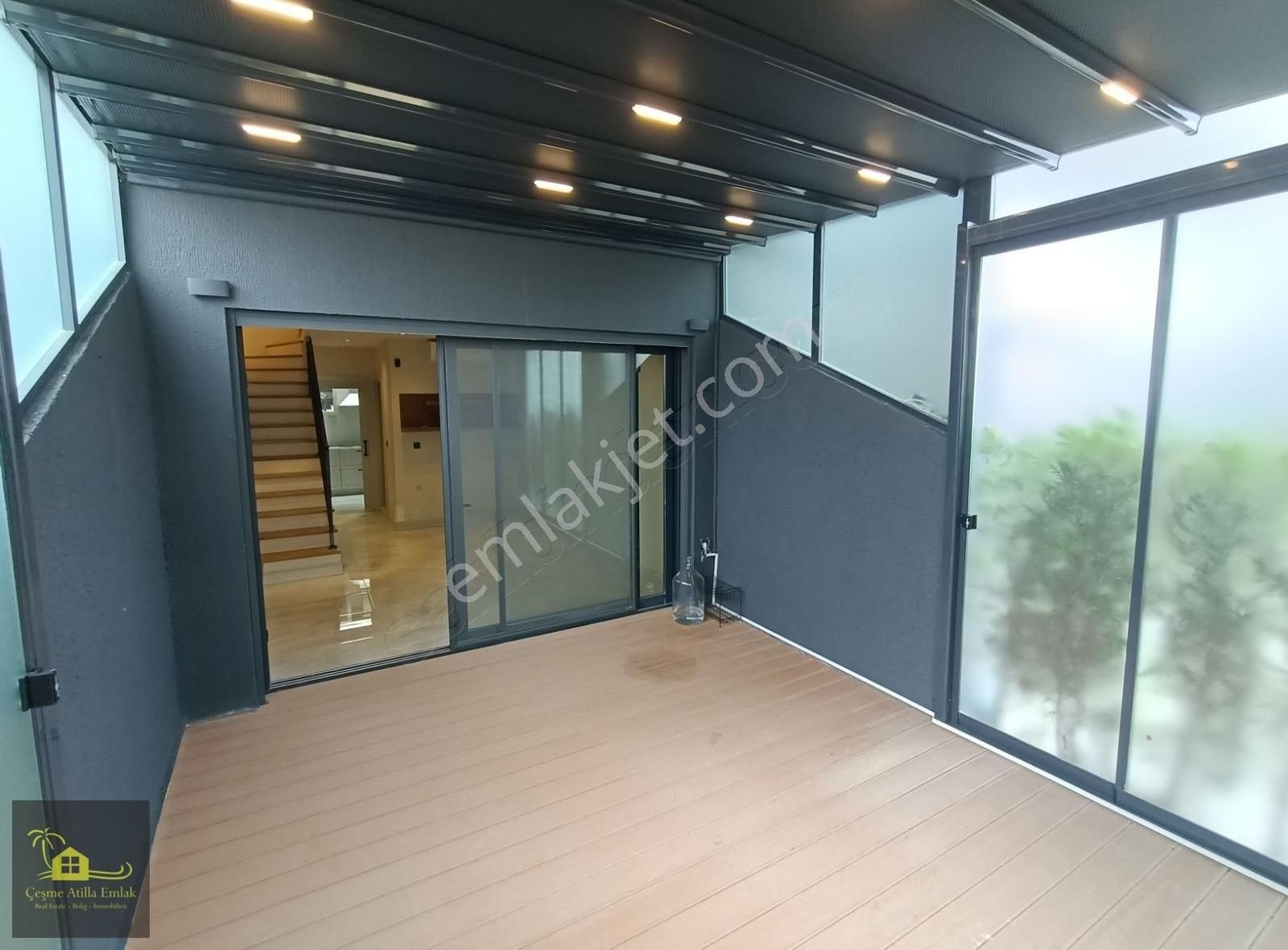 Çeşme Ayasaranda Mevkiinde Satılık Lüx Özel Yapım Residence - Görsel 18