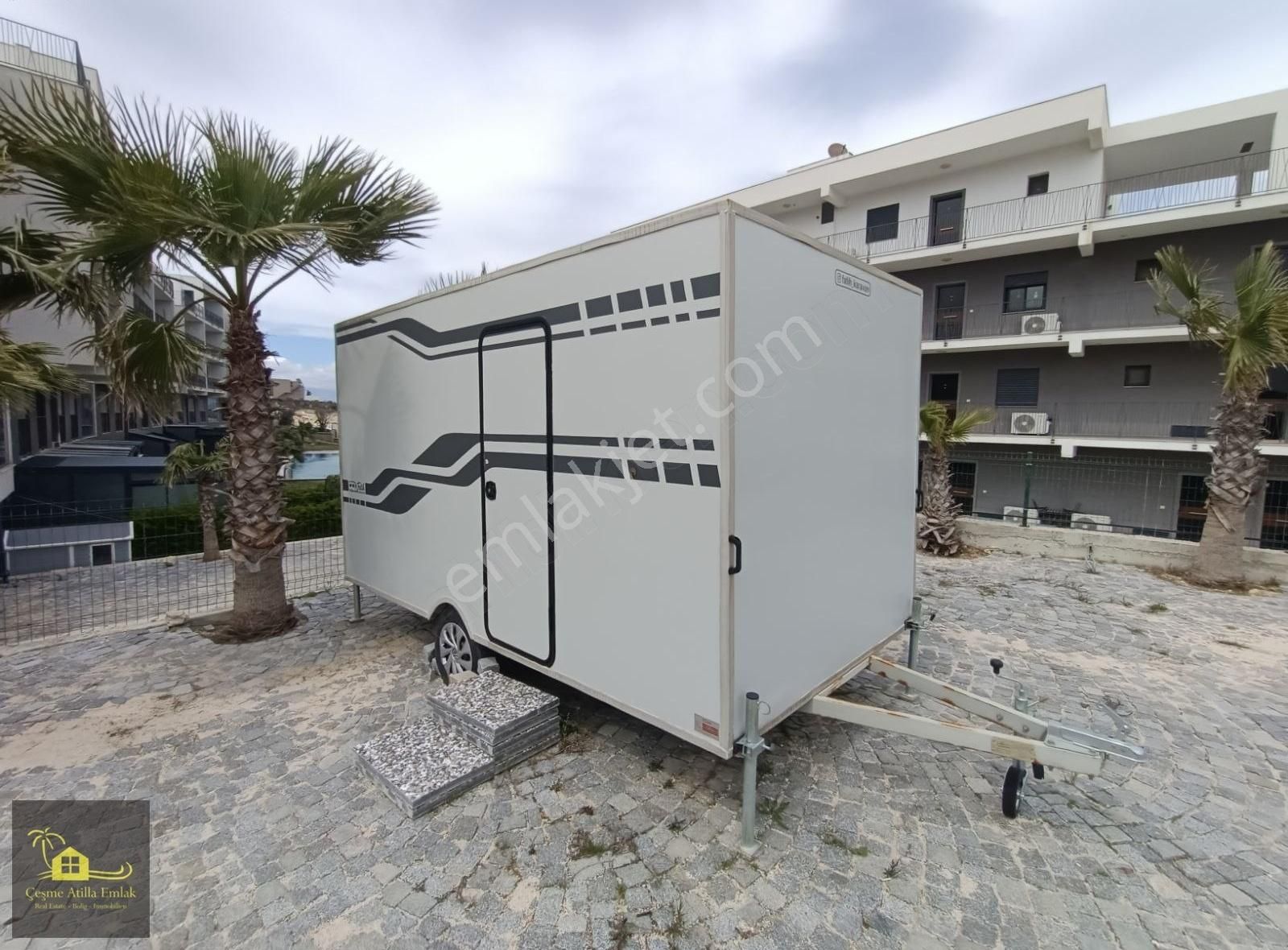 Çeşme Ayasaranda Mevkiinde Satılık Lüx Özel Yapım Residence - Görsel 27