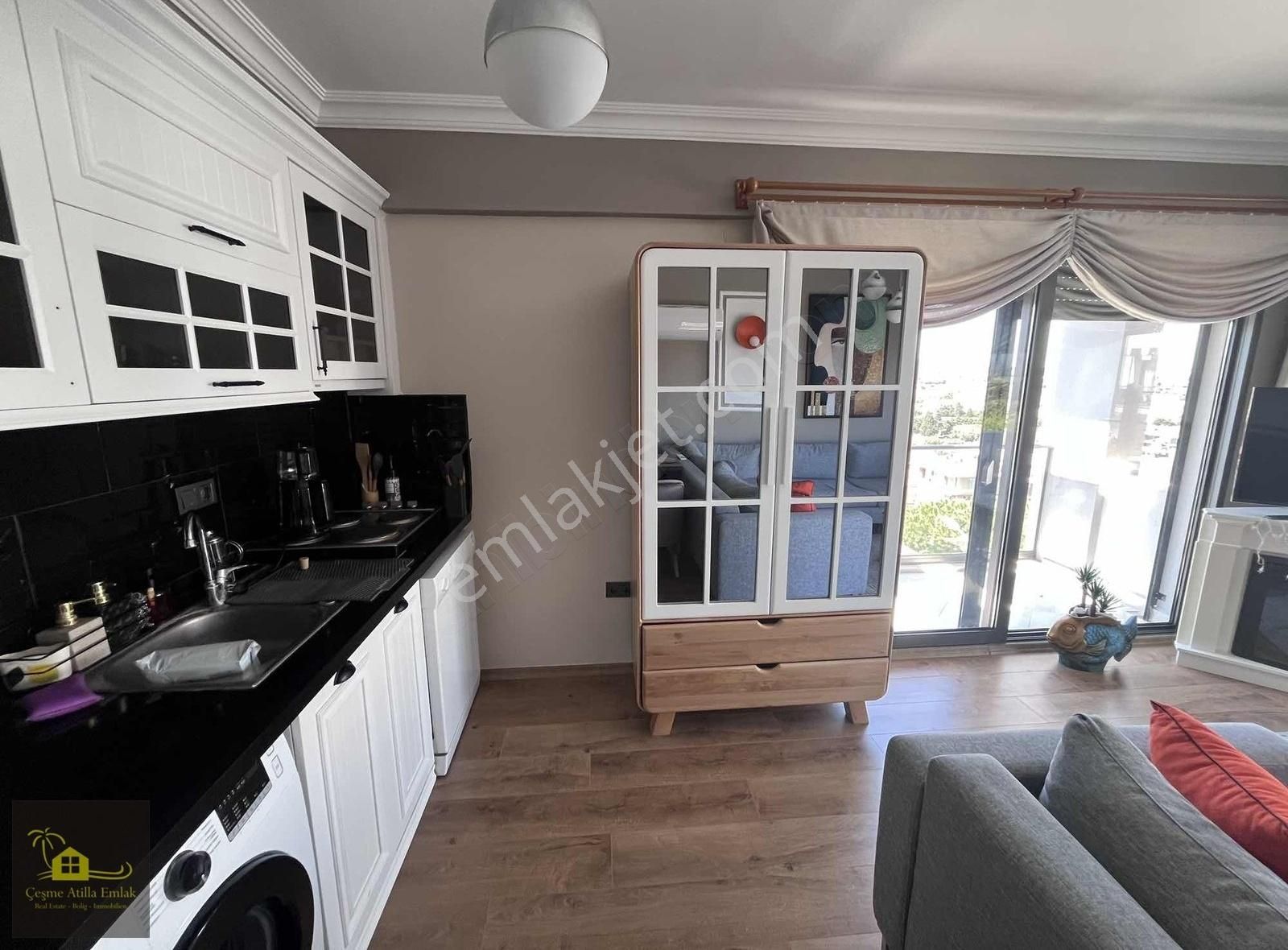 Çeşmede Kiralık Havuzlu Residence Daire - Görsel 6