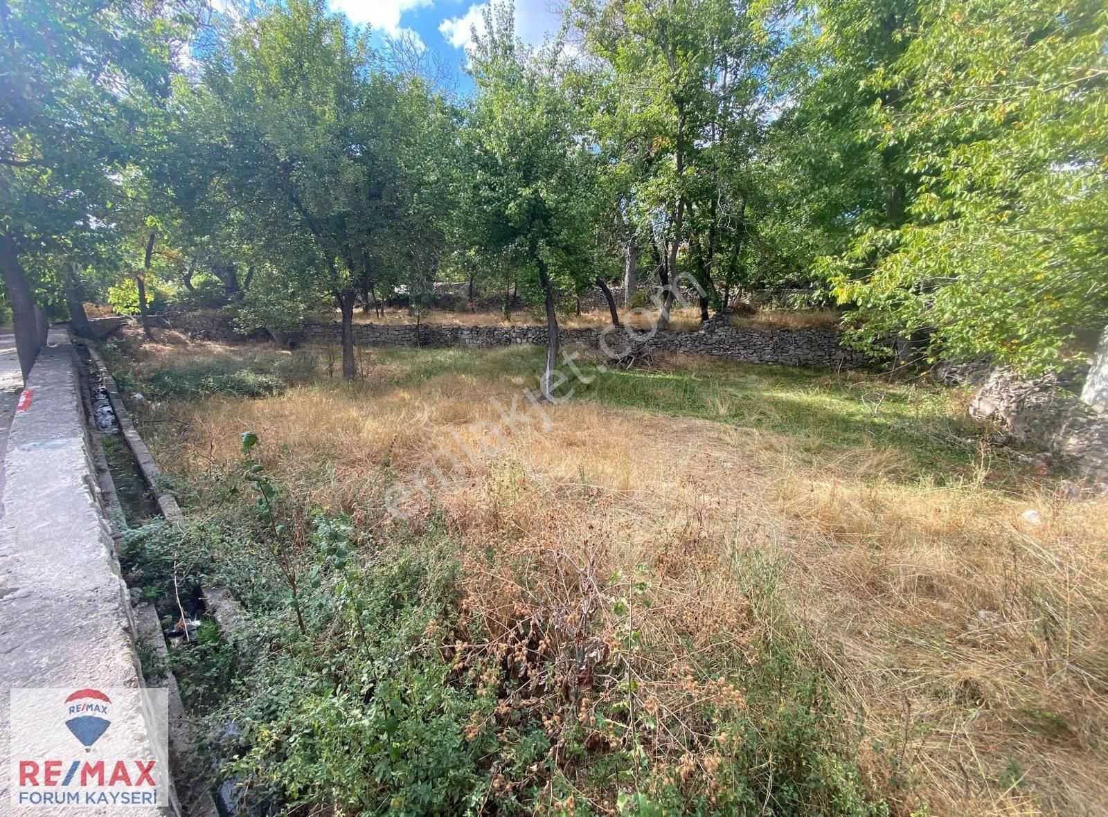 Remax Forum Geside Asfalt Yola Cepheli Satılık Villa Parseli - Görsel 6