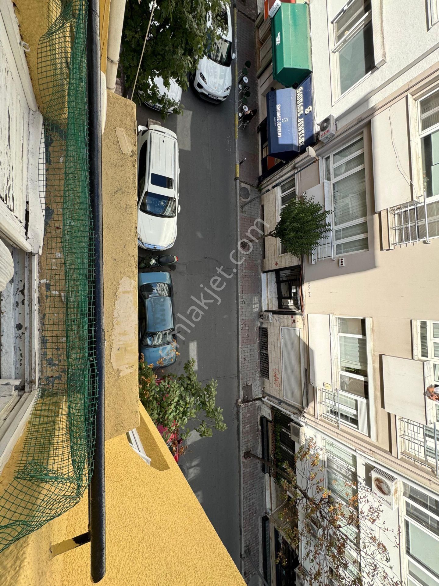 Erkutun'dan, Nişantaşı Merkezde Dönem Mimarisi 5 Katlı Satılık Bina - Görsel 14