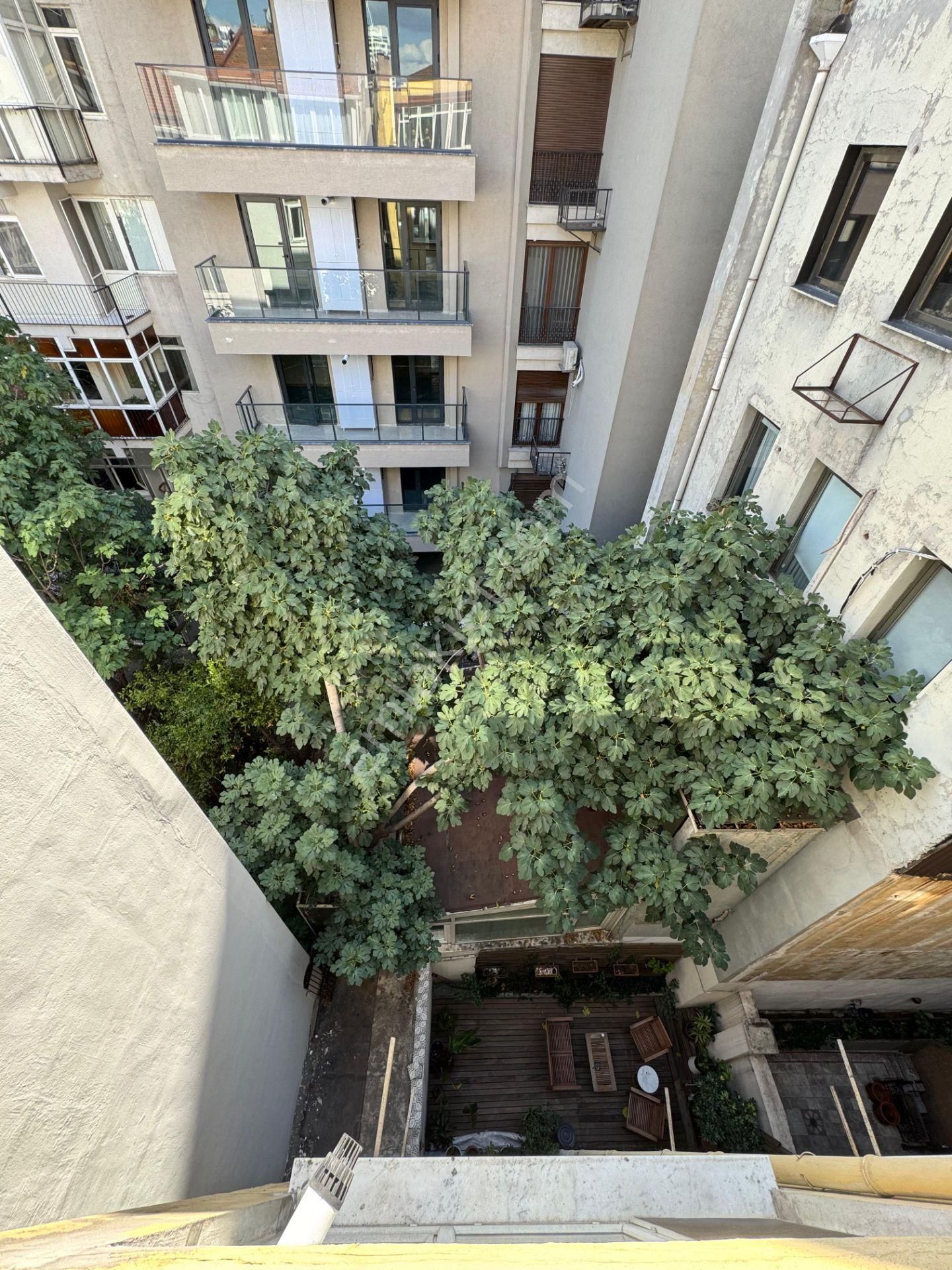 Erkutun'dan, Nişantaşı Merkezde Dönem Mimarisi 5 Katlı Satılık Bina - Görsel 30