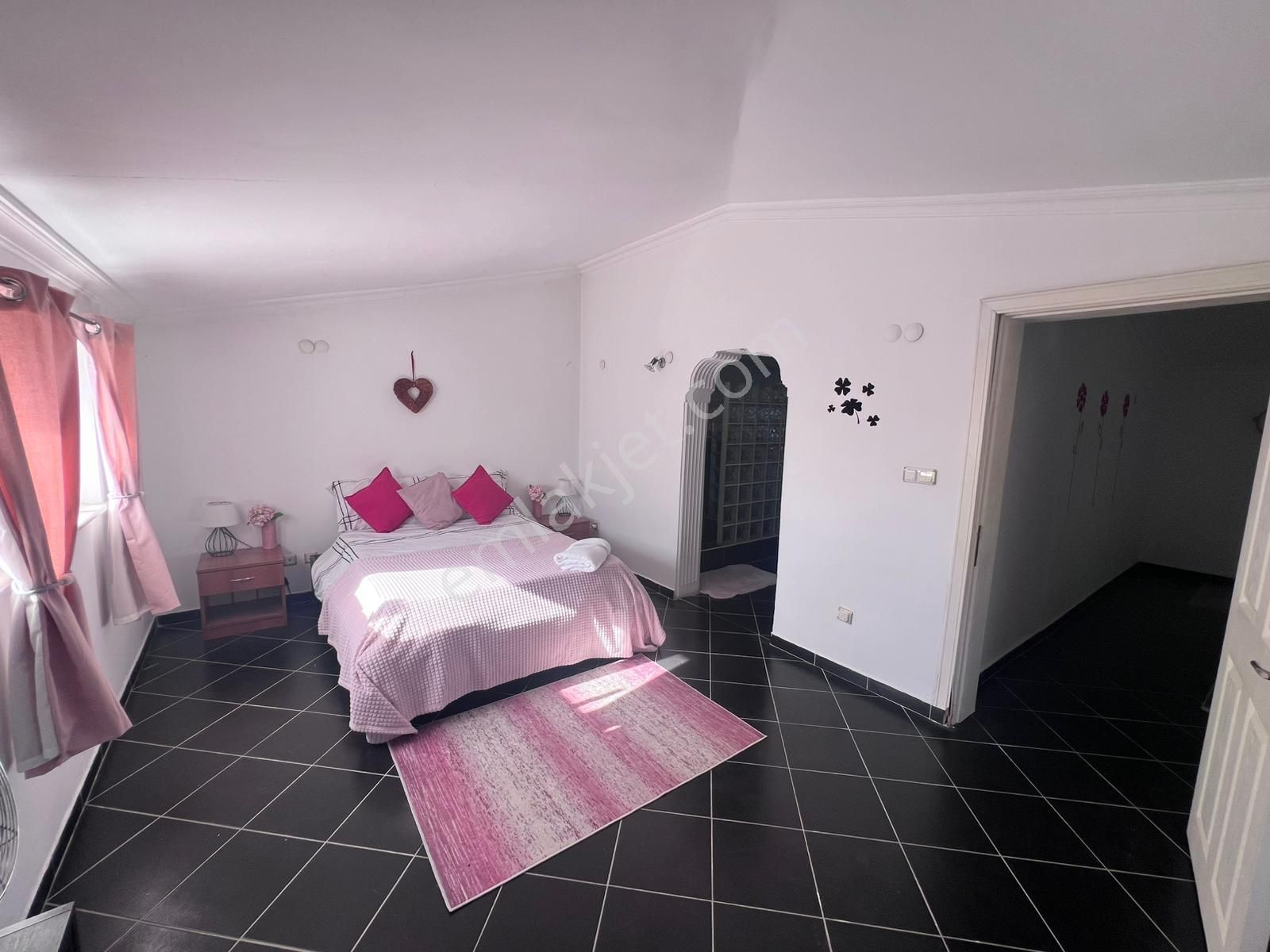 Antalya Kadriye'de Site İçi Satılık 4+1 Eşyalı Villa - Görsel 32