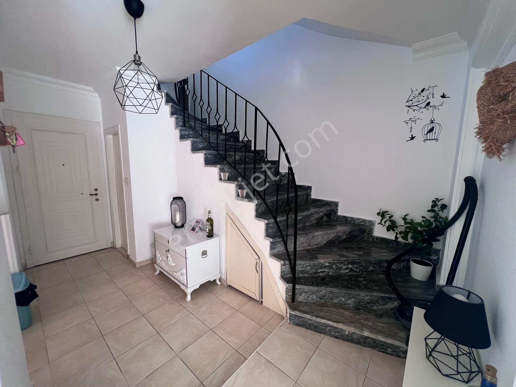 Antalya Kadriye'de Site İçi Satılık 4+1 Eşyalı Villa - Görsel 14