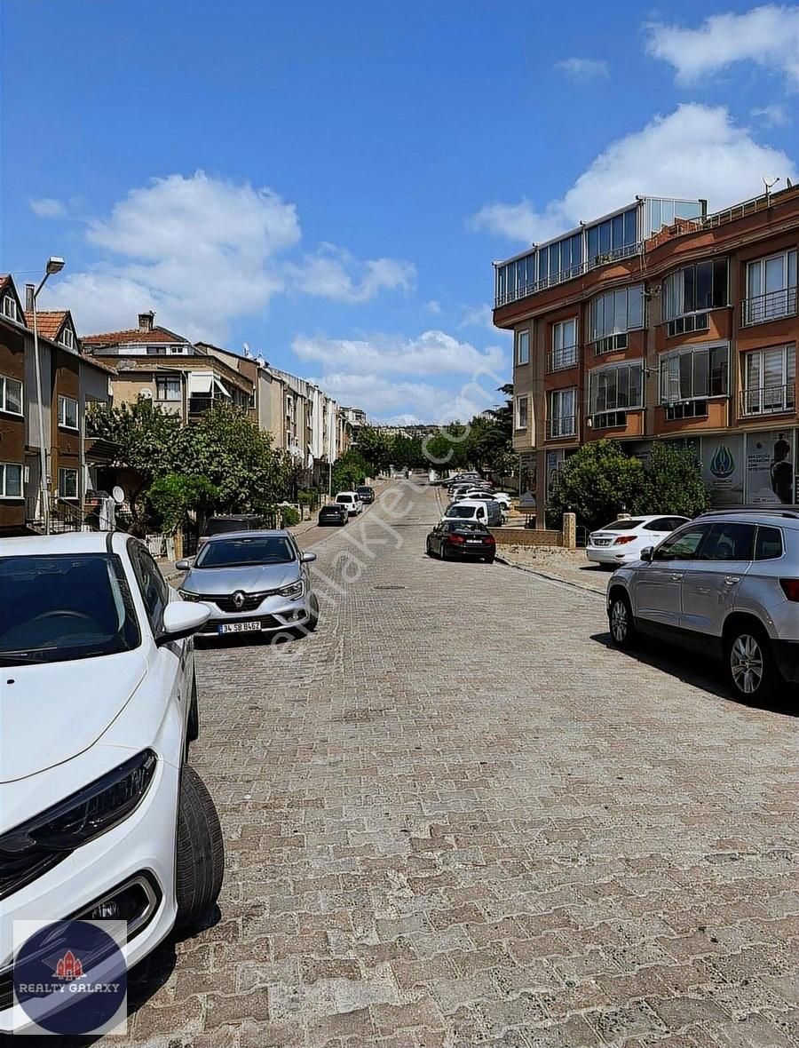 Büyükçekmece'de Ayrı Girişli Dubleks/dublex Flat Wıth 2entrances - Görsel 11