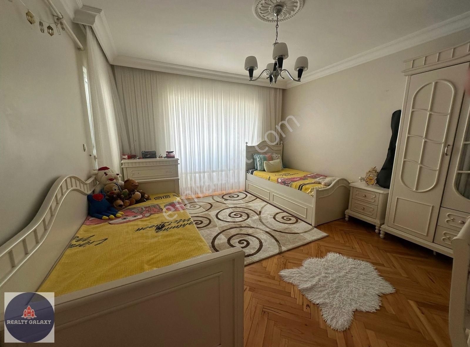 Büyükçekmece'de Ayrı Girişli Dubleks/dublex Flat Wıth 2entrances - Görsel 13